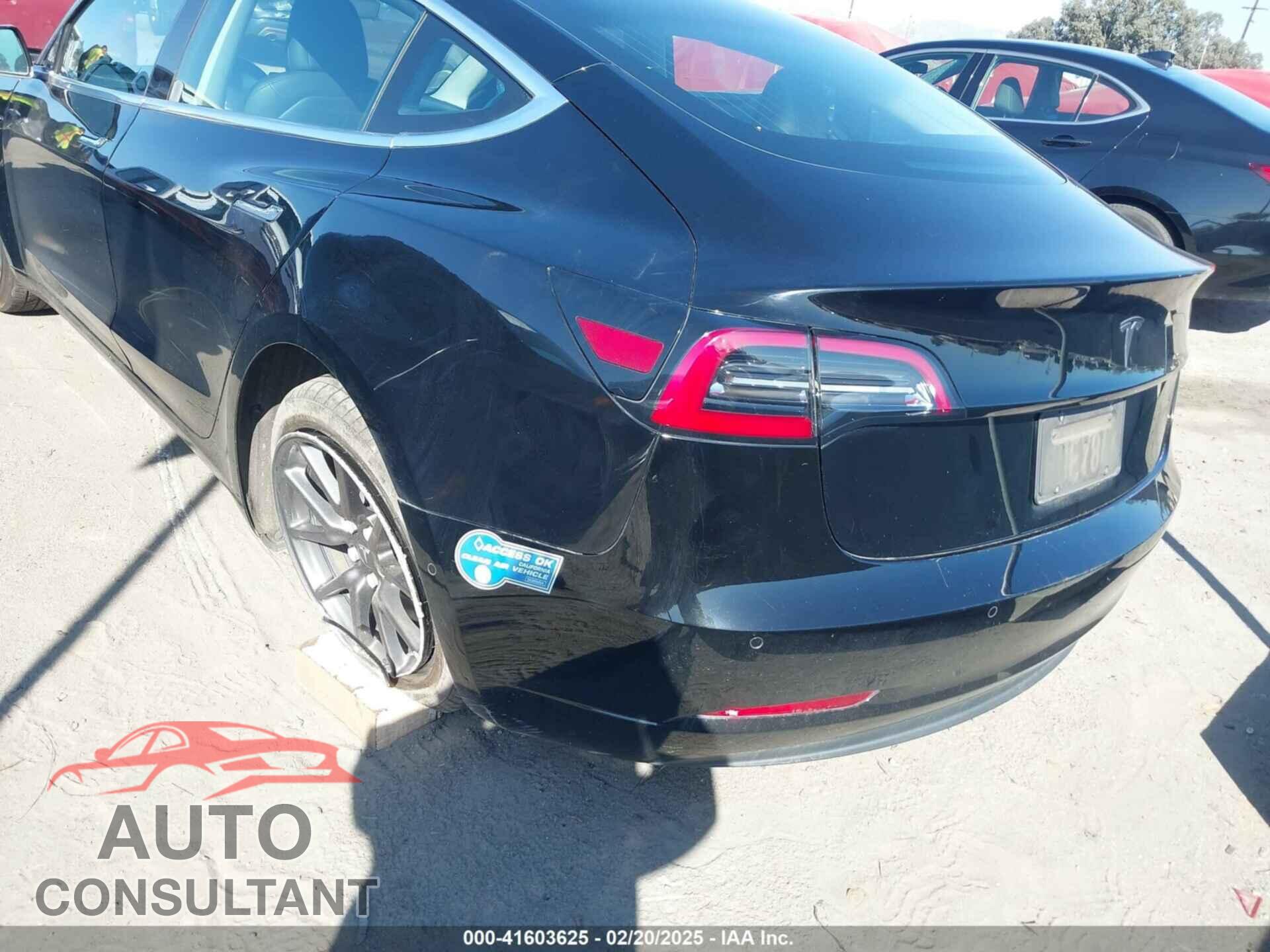 TESLA MODEL 3 2019 - 5YJ3E1EA4KF190010