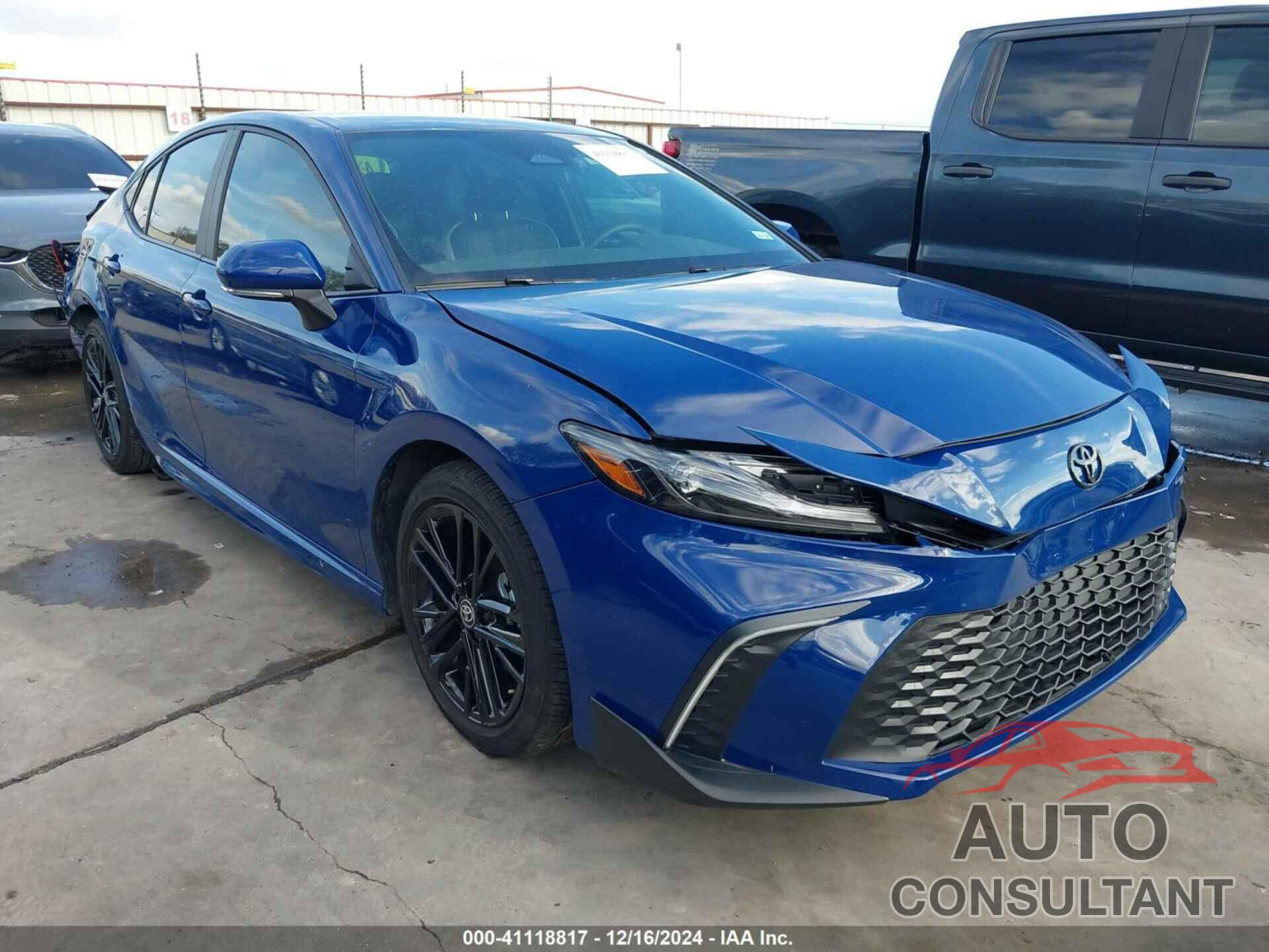 TOYOTA CAMRY 2025 - 4T1DAACK6SU039684