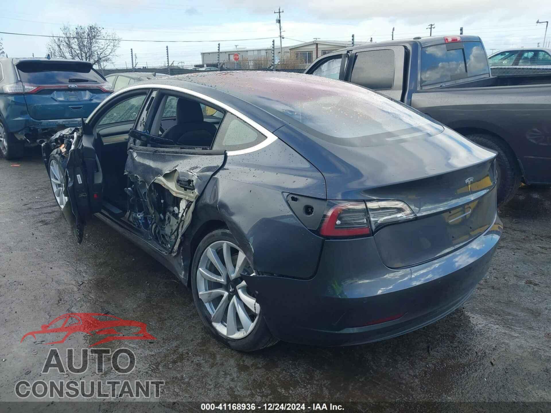 TESLA MODEL 3 2018 - 5YJ3E1EA6JF017605