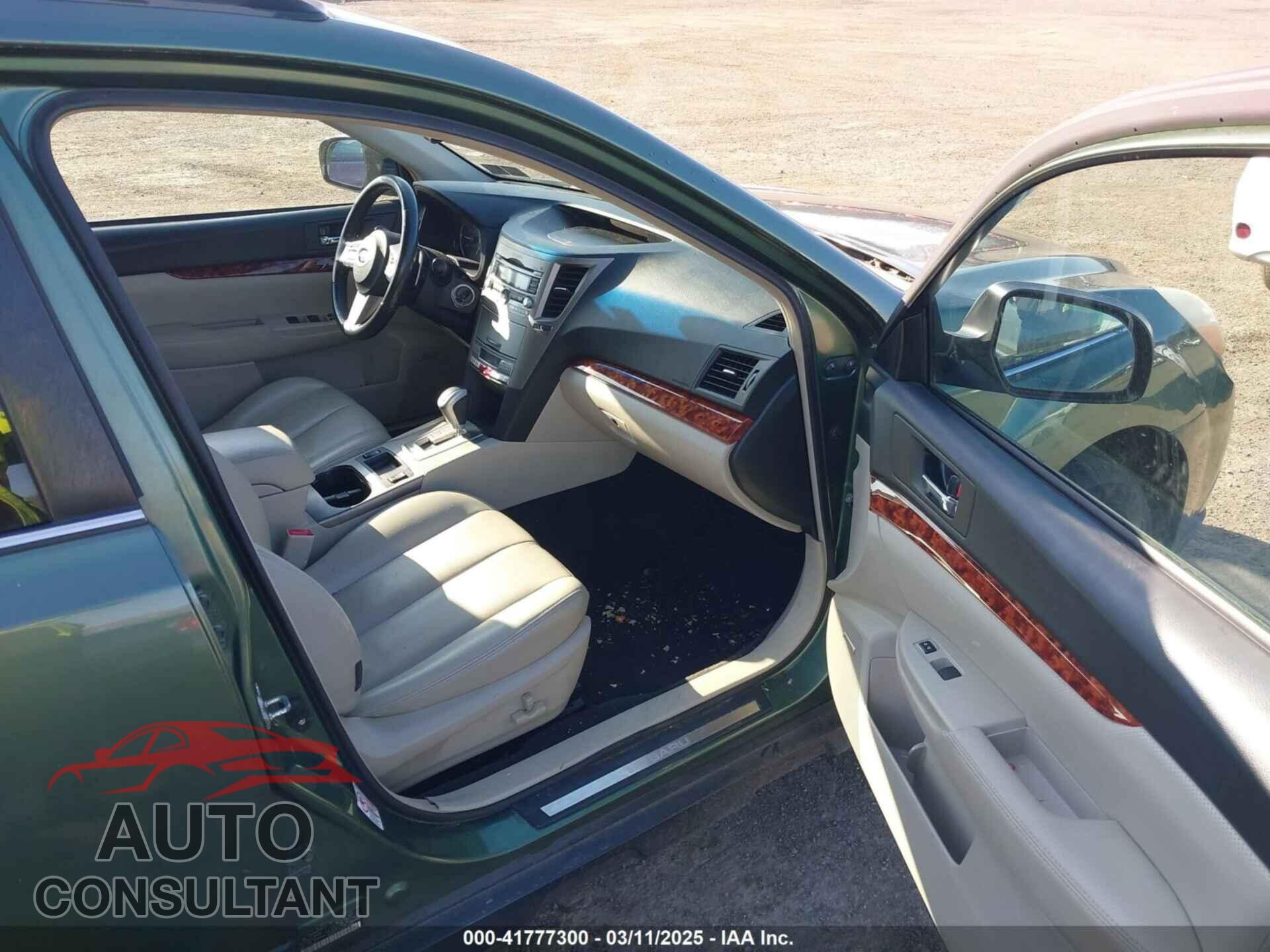 SUBARU OUTBACK 2010 - 4S4BRBKC8A3367239