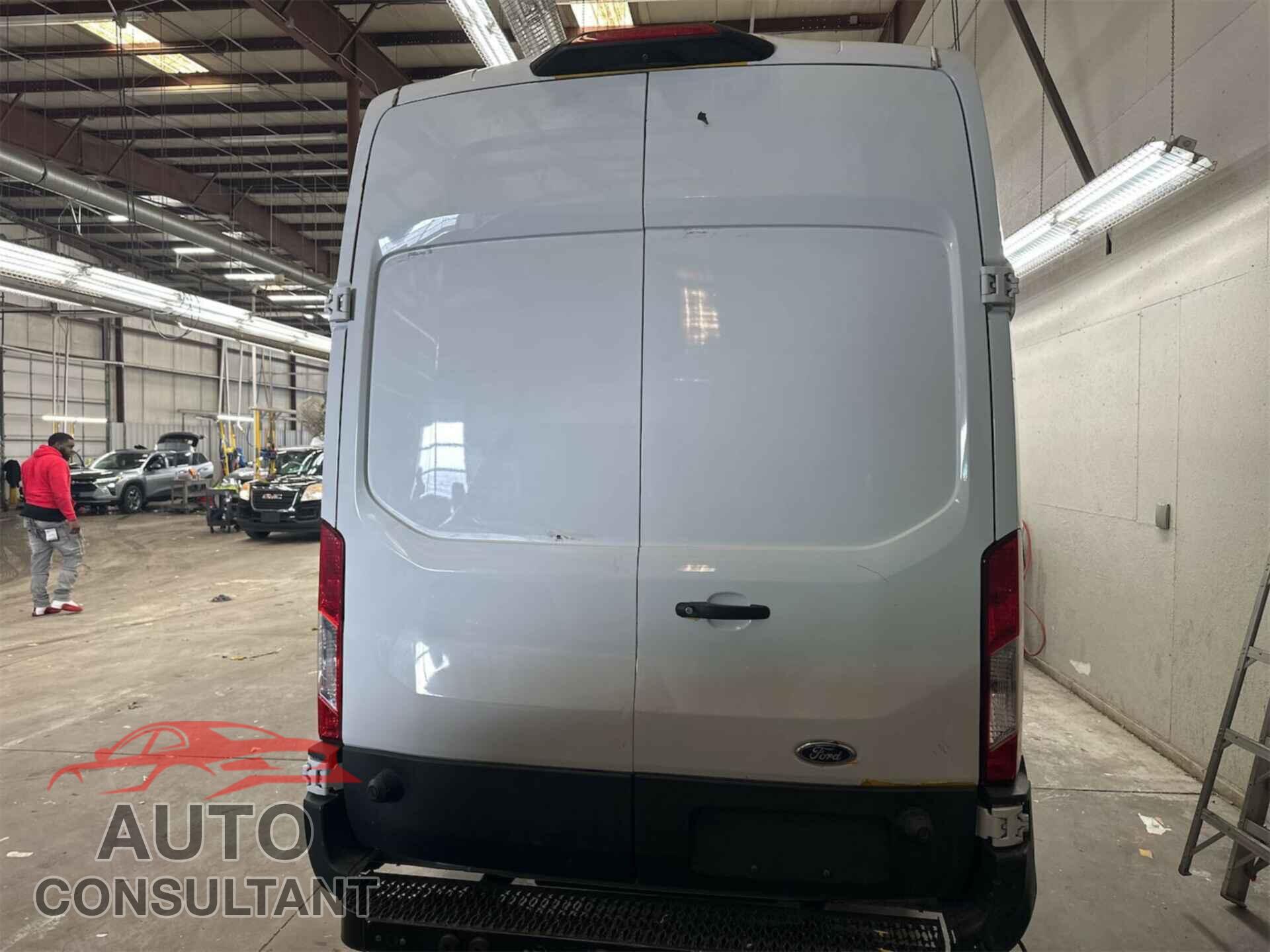FORD TRANSIT-250 2018 - 1FTKR3XM8JKB56477