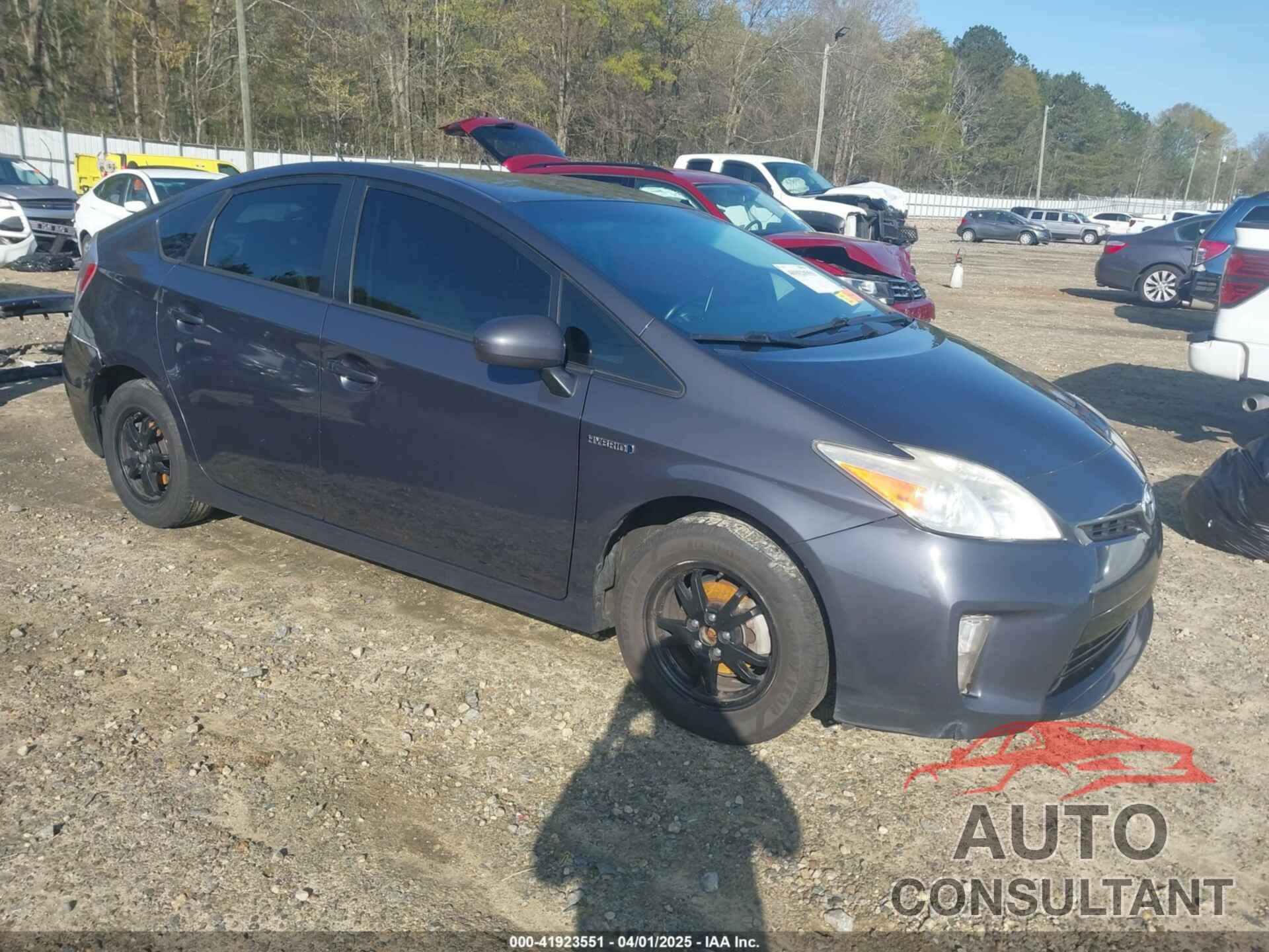 TOYOTA PRIUS 2013 - JTDKN3DU3D1693039