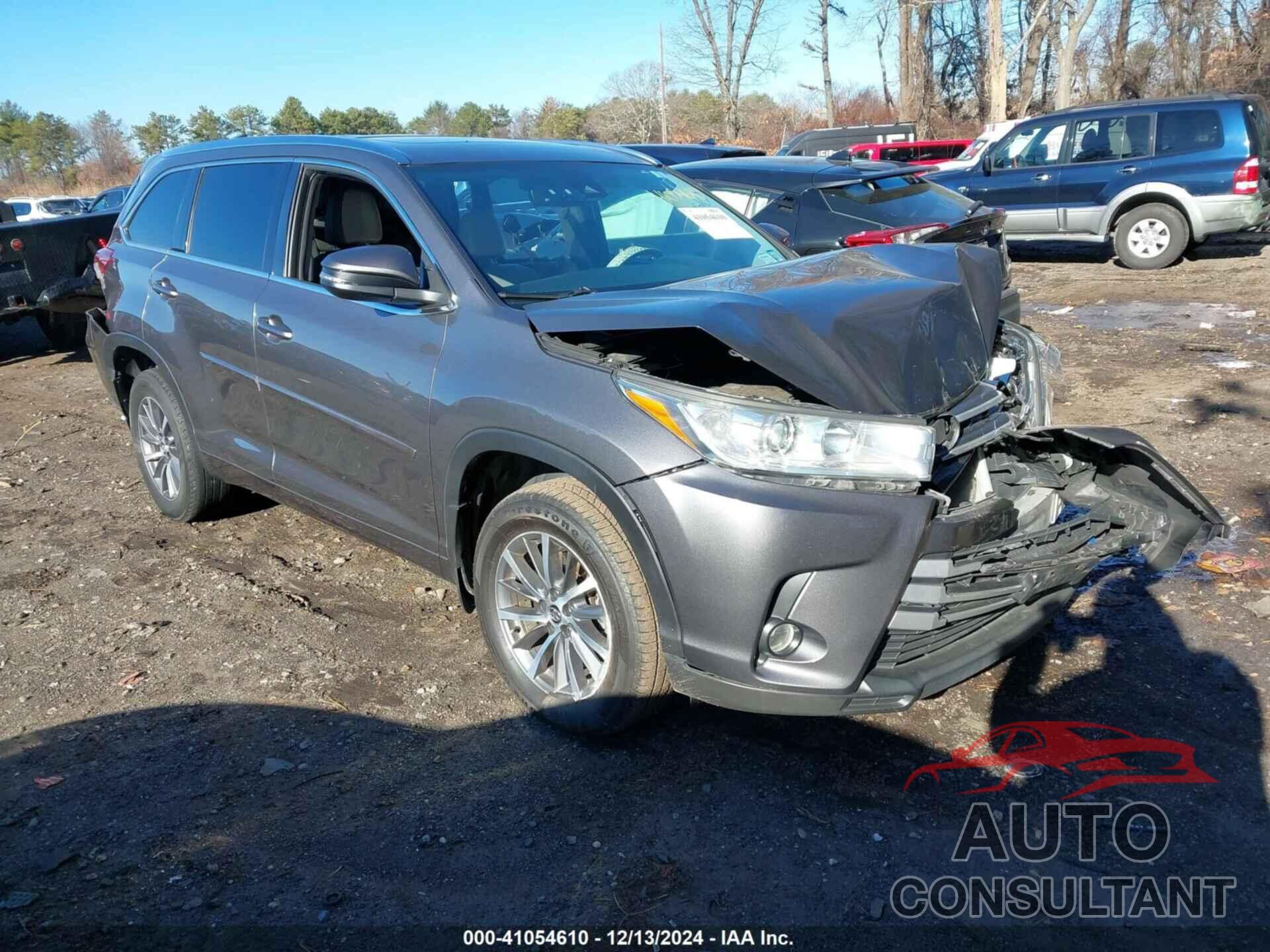 TOYOTA HIGHLANDER 2018 - 5TDJZRFHXJS556696