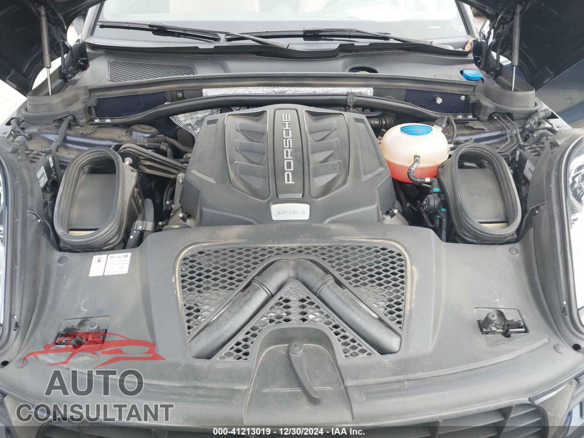 PORSCHE MACAN 2018 - WP1AB2A56JLB32019