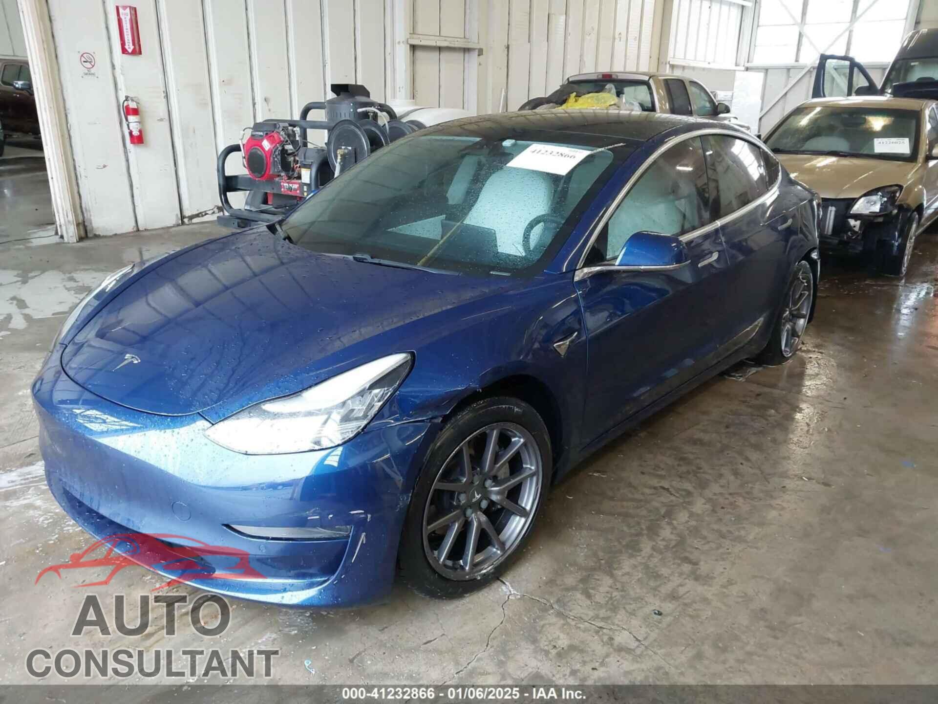TESLA MODEL 3 2020 - 5YJ3E1EB1LF668541