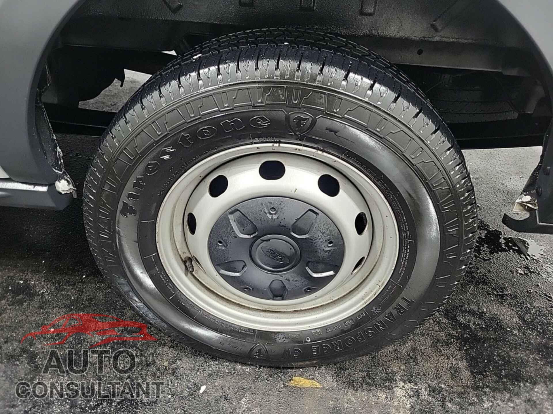 FORD TRANSIT 2015 - 1FTNR1YM9FKB32941