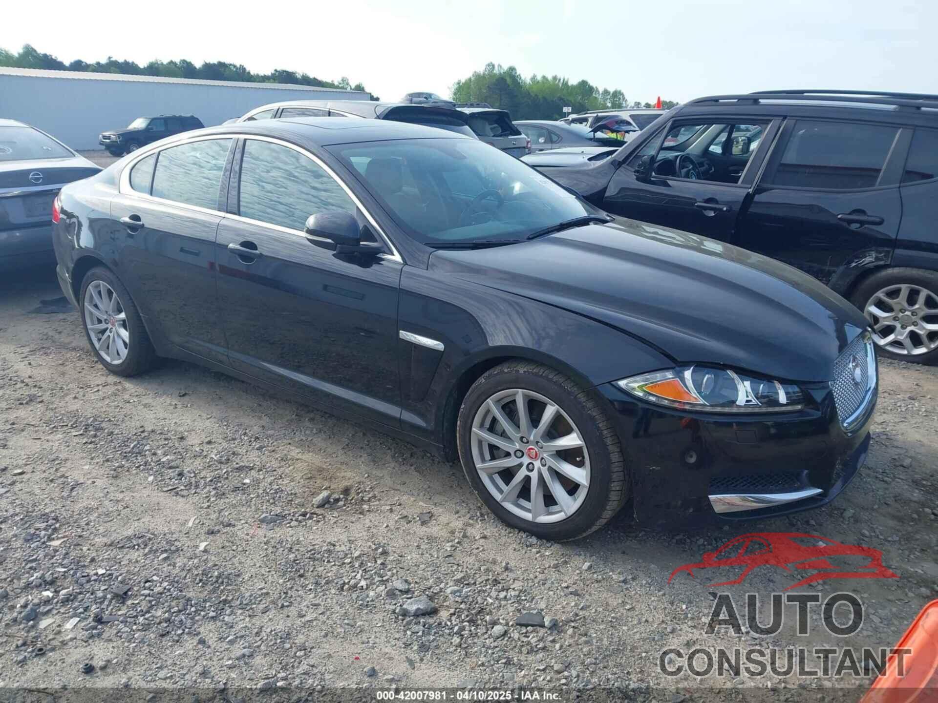 JAGUAR XF 2014 - SAJWA0ESXEPU16722