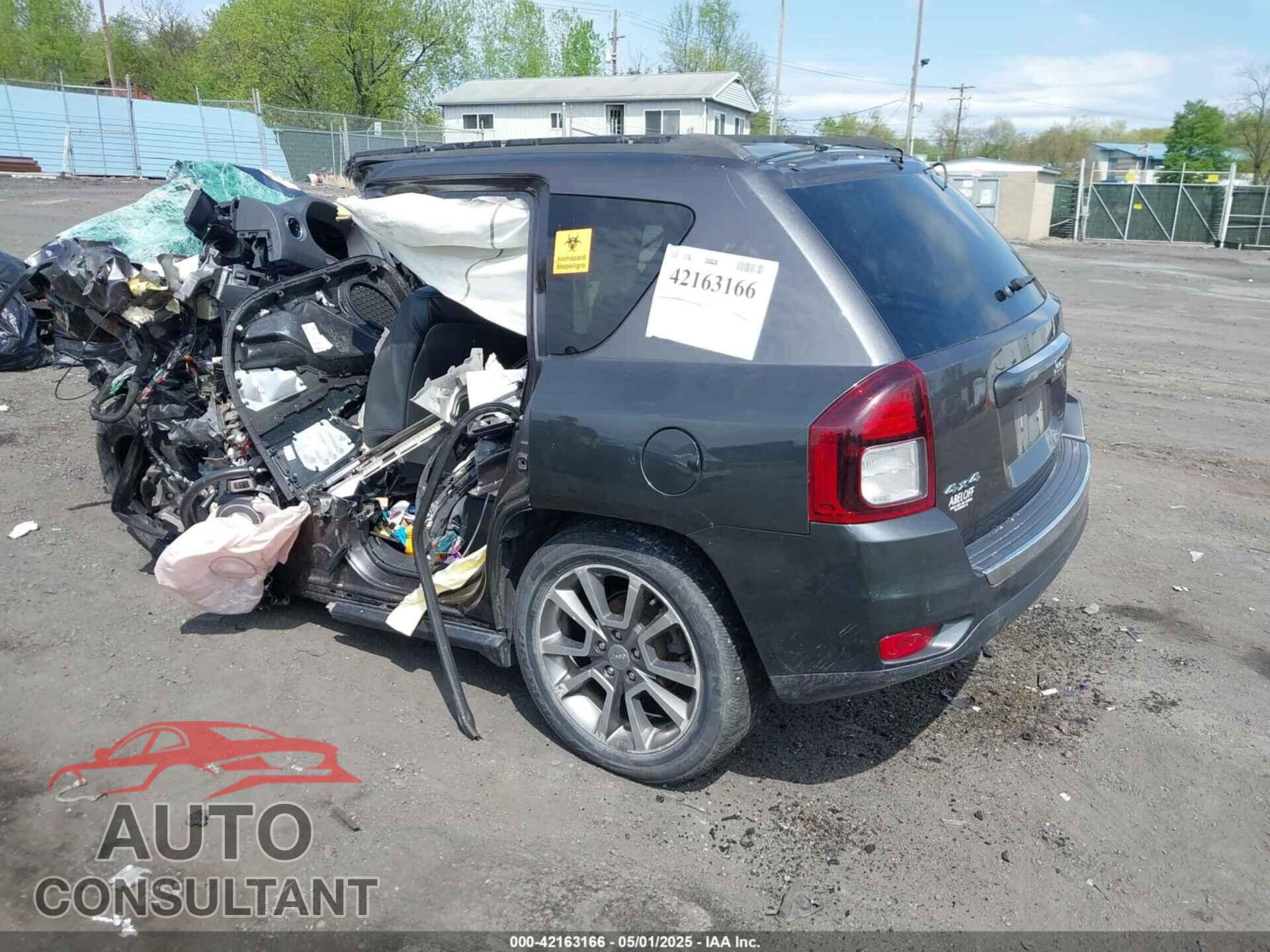 JEEP COMPASS 2017 - 1C4NJDEB3HD139743