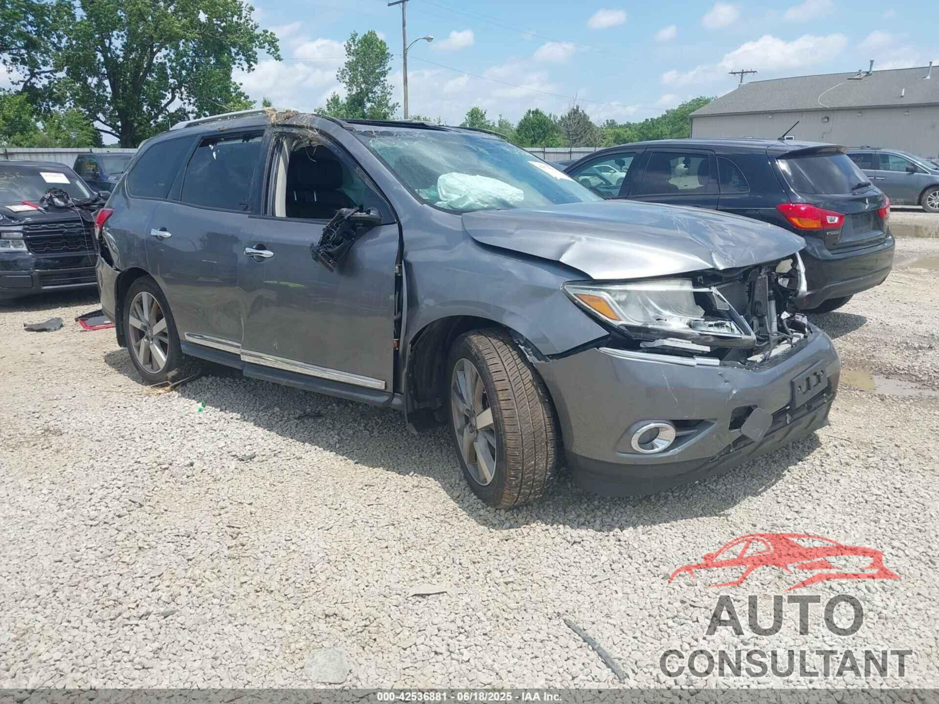 NISSAN PATHFINDER 2015 - 5N1AR2MM7FC671073