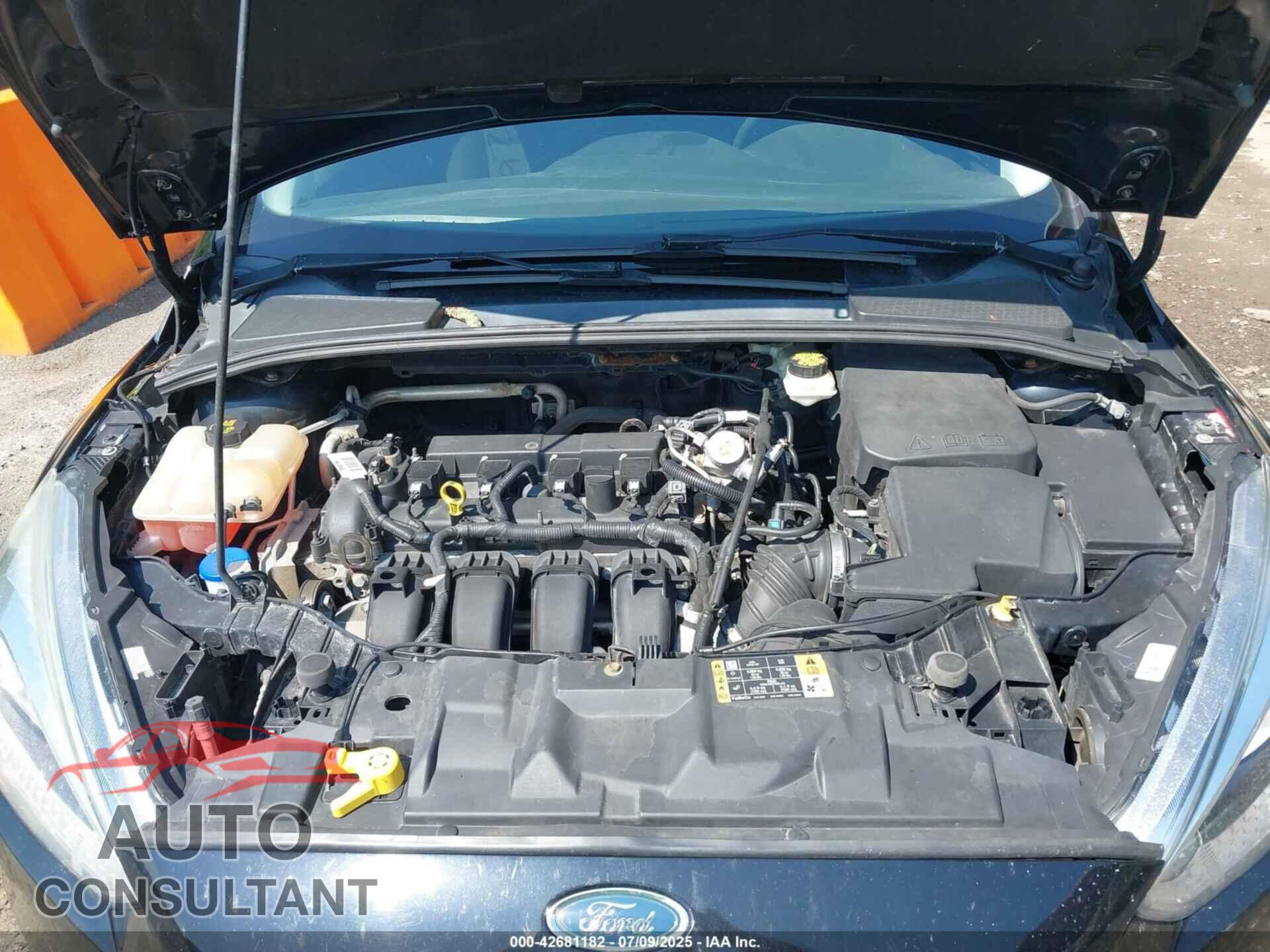 FORD FOCUS 2017 - 1FADP3E22HL307064