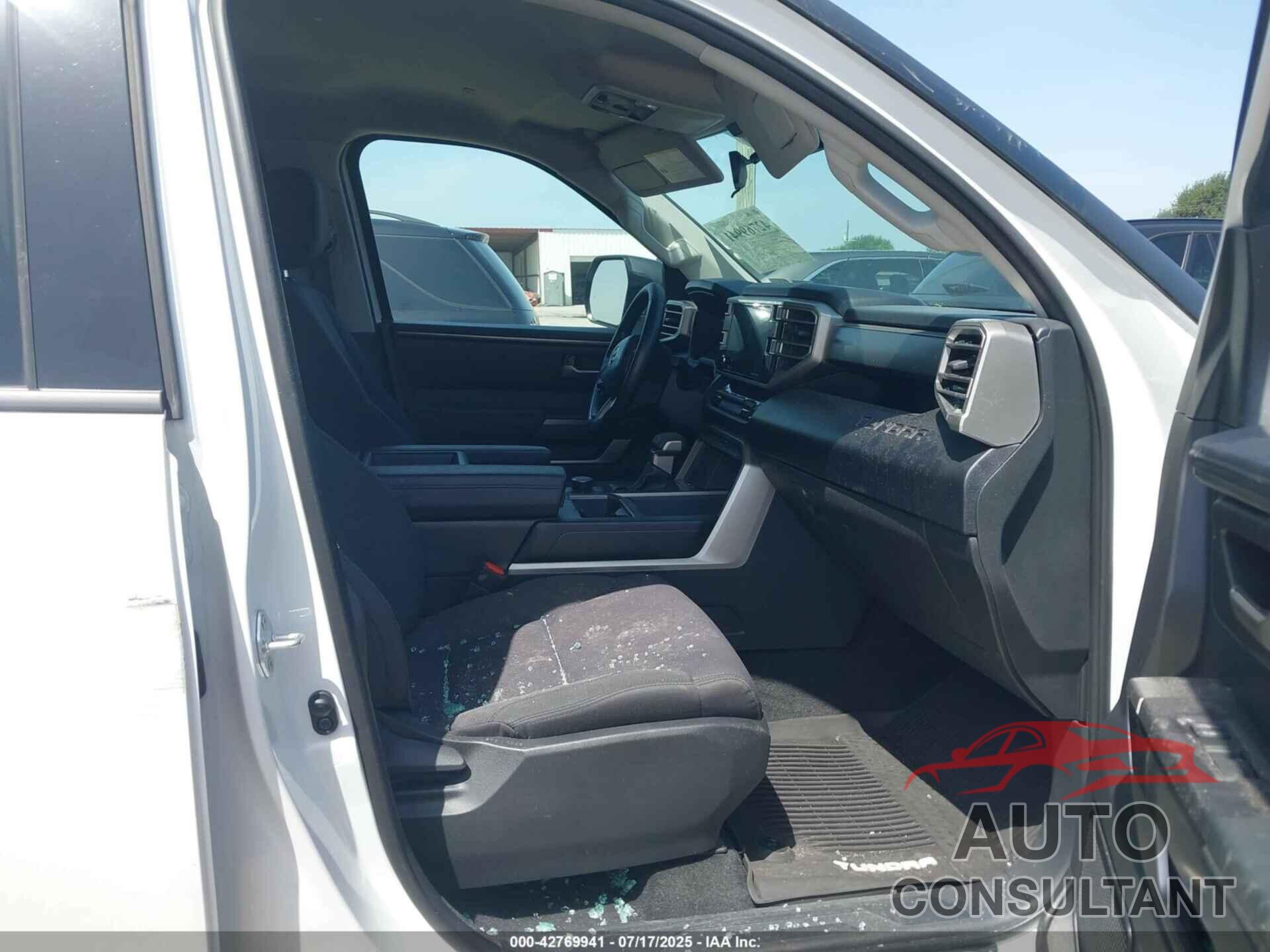 TOYOTA TUNDRA 2023 - 5TFLA5AB4PX021409