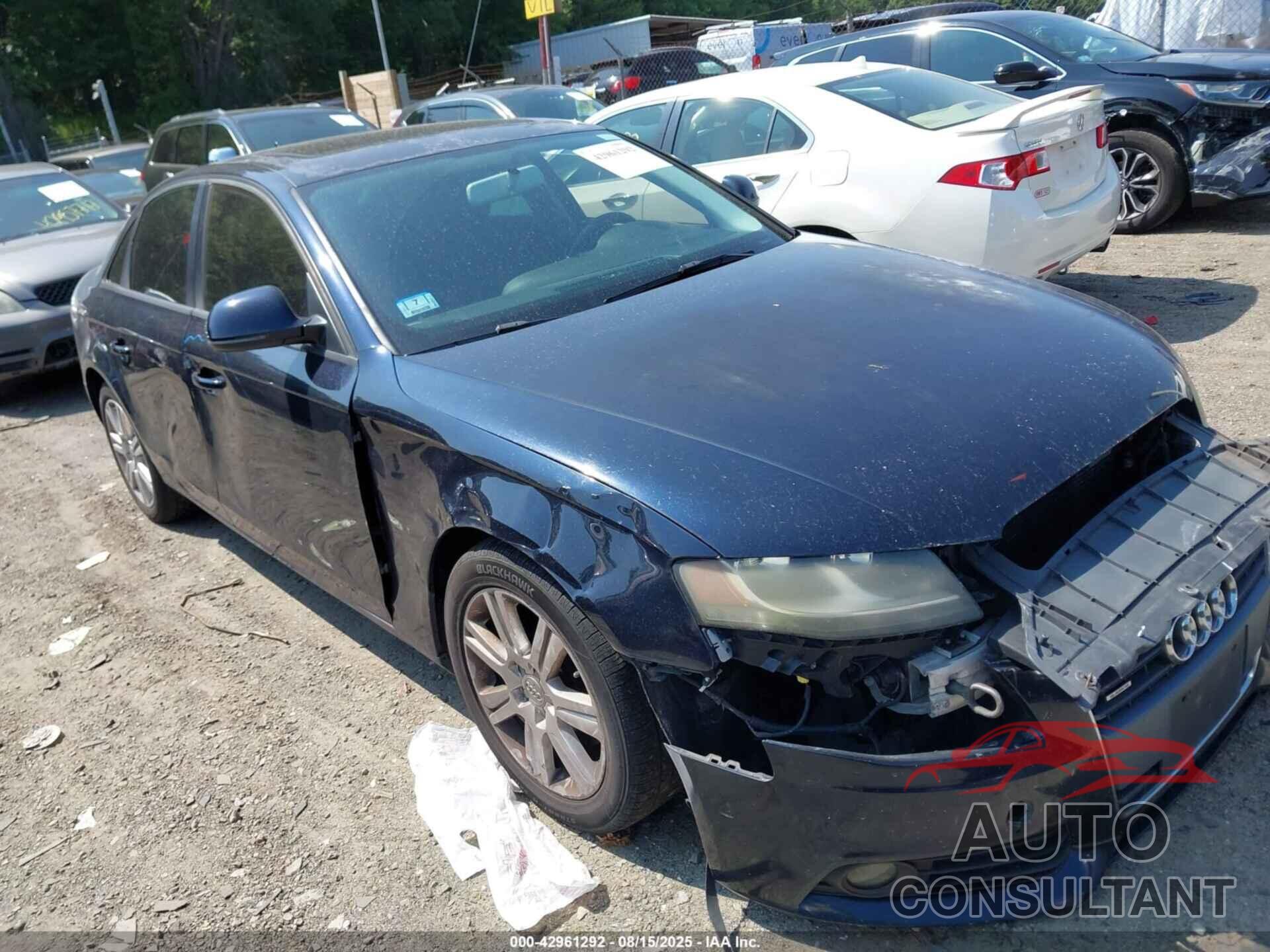 AUDI A4 2009 - WAULF78K59N052814