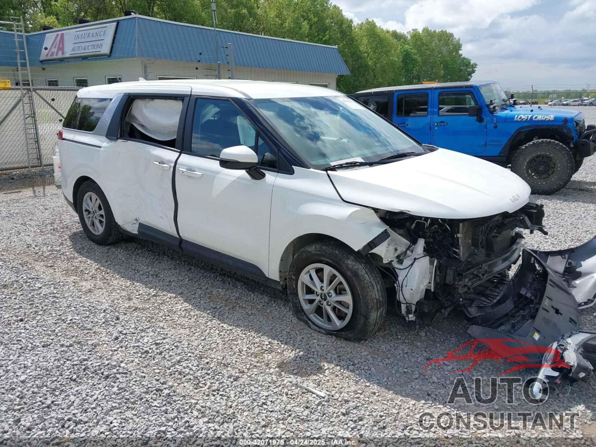 KIA CARNIVAL MPV 2024 - KNDNB4H37R6388392