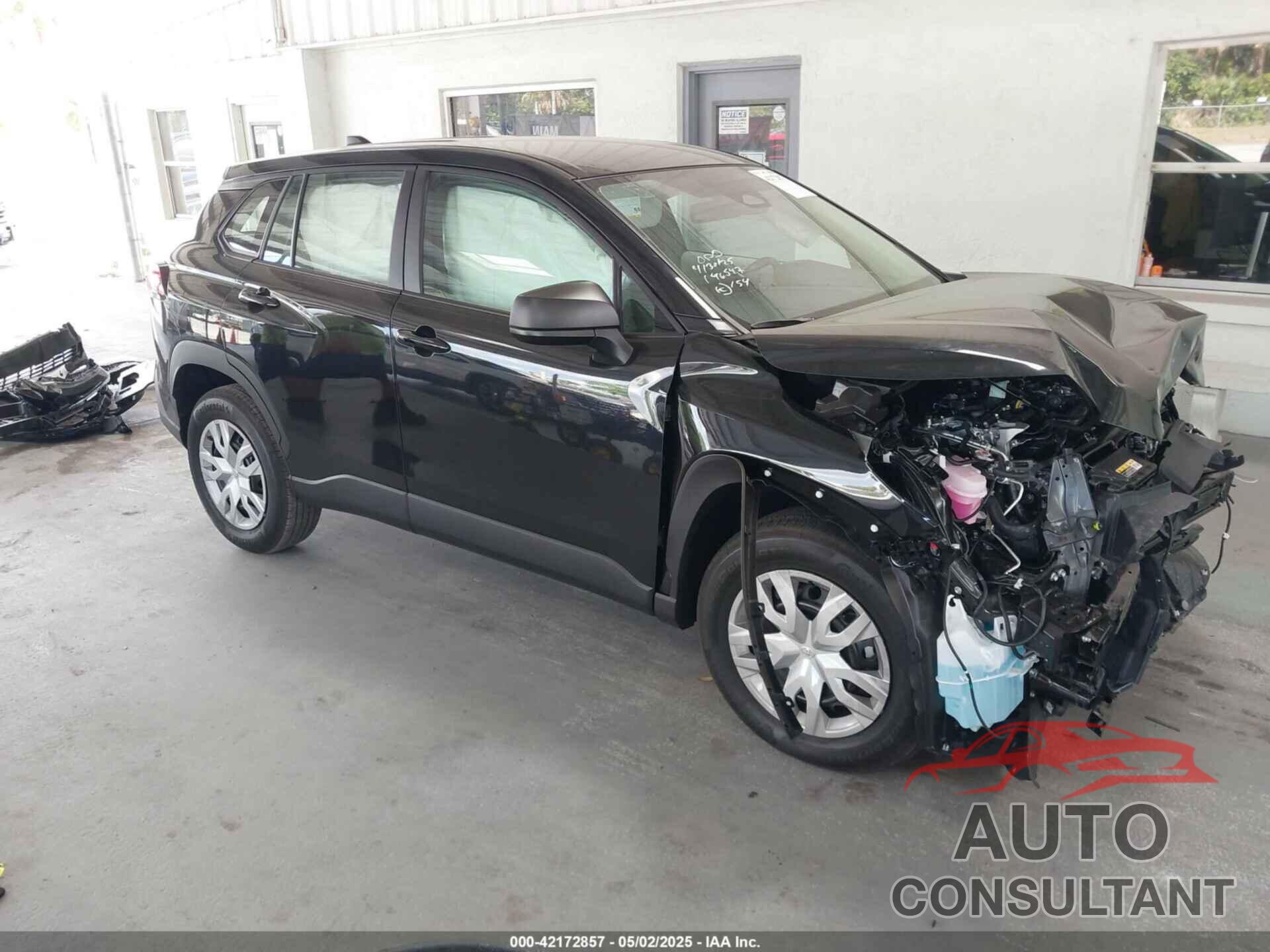 TOYOTA COROLLA CROSS 2025 - 7MUAAAAG8SV134005