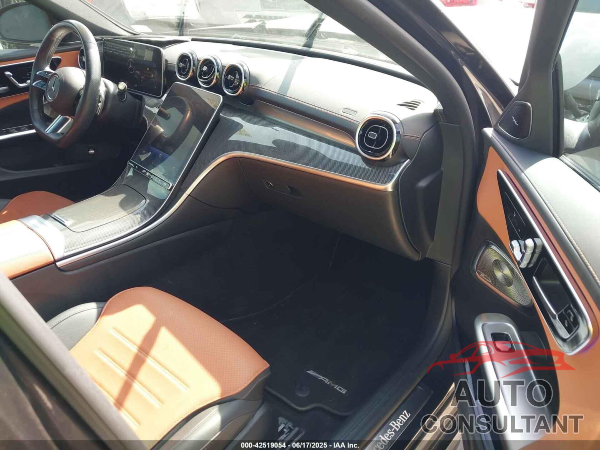 MERCEDES-BENZ C 300 2023 - W1KAF4HB6PR151162