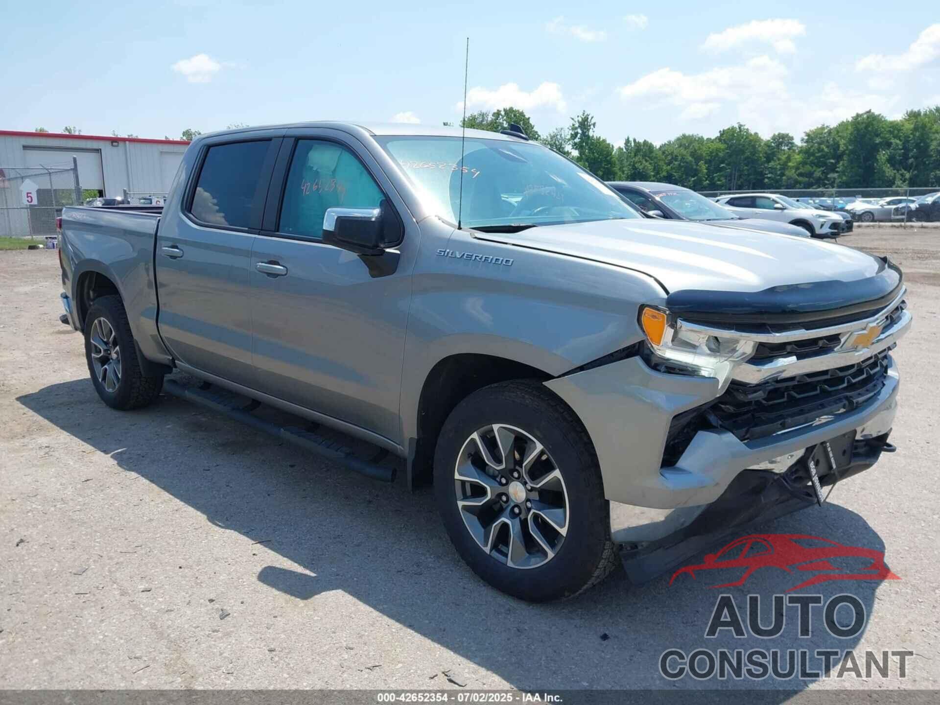 CHEVROLET SILVERADO 1500 2023 - 1GCPDKEK6PZ323113