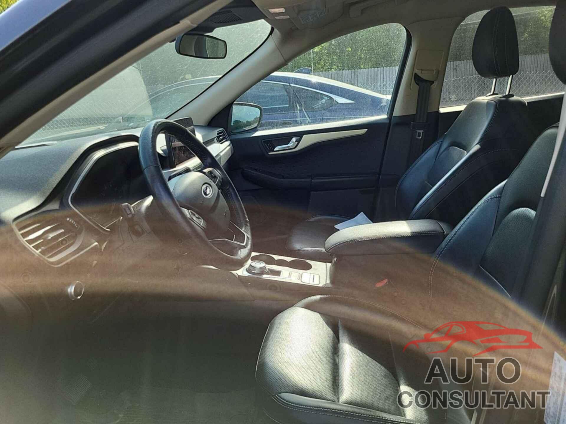 FORD ESCAPE 2020 - 1FMCU0H66LUB14443