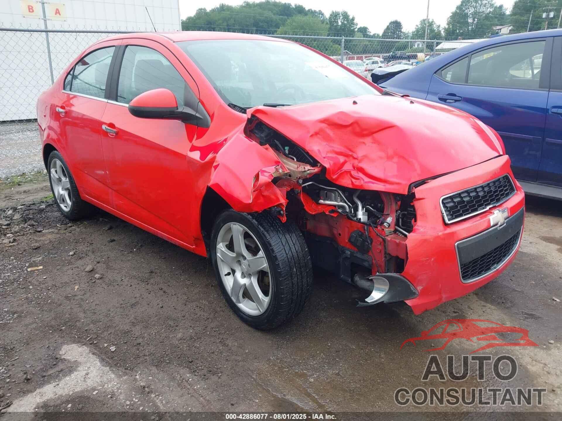 CHEVROLET SONIC 2015 - 1G1JE5SB8F4106062