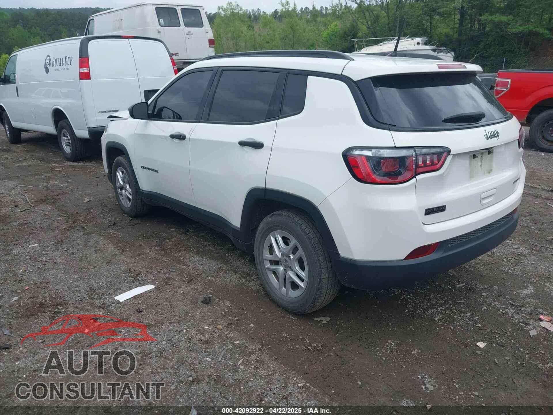 JEEP COMPASS 2018 - 3C4NJCAB4JT250799