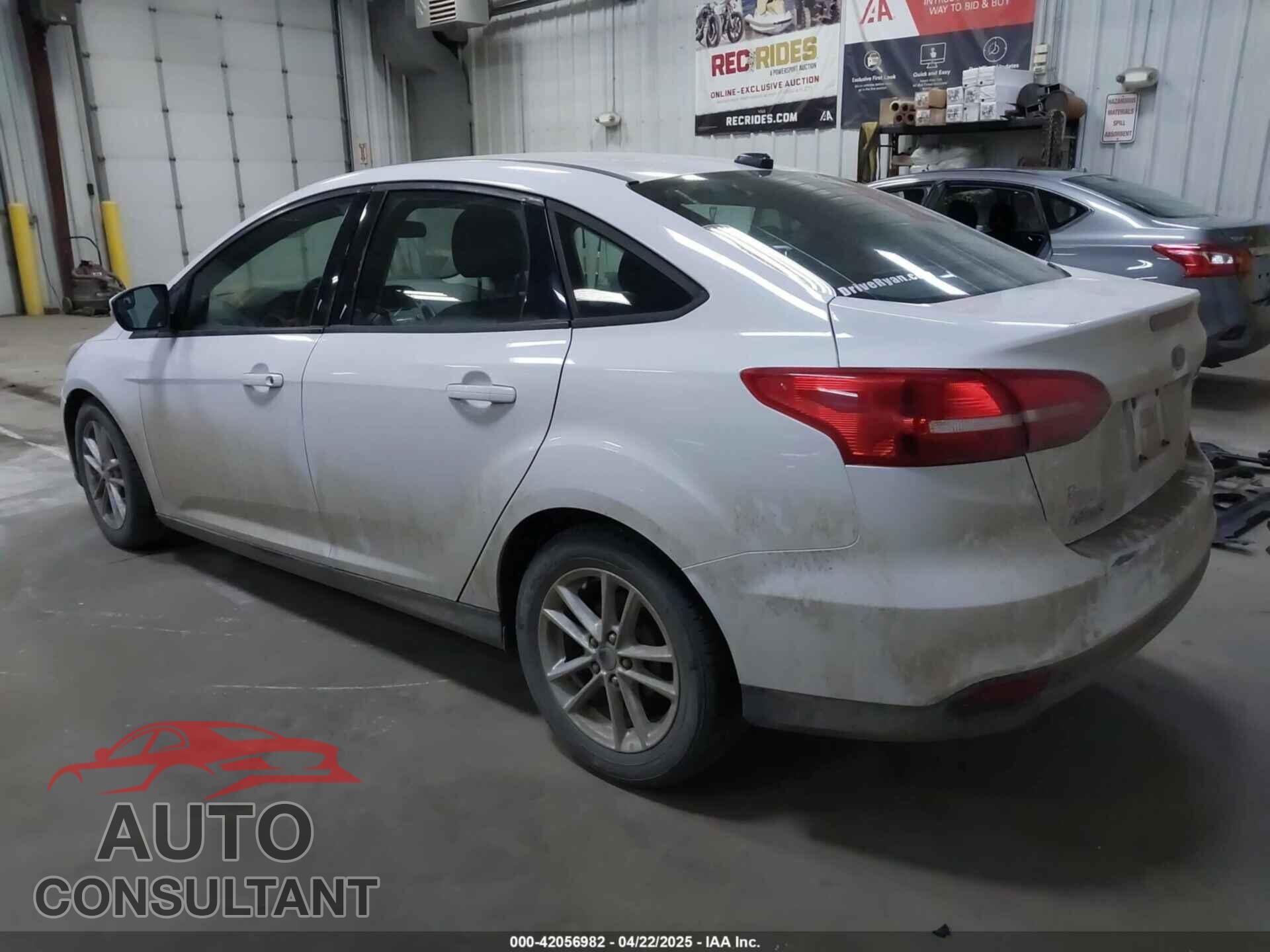 FORD FOCUS 2016 - 1FADP3F28GL364513