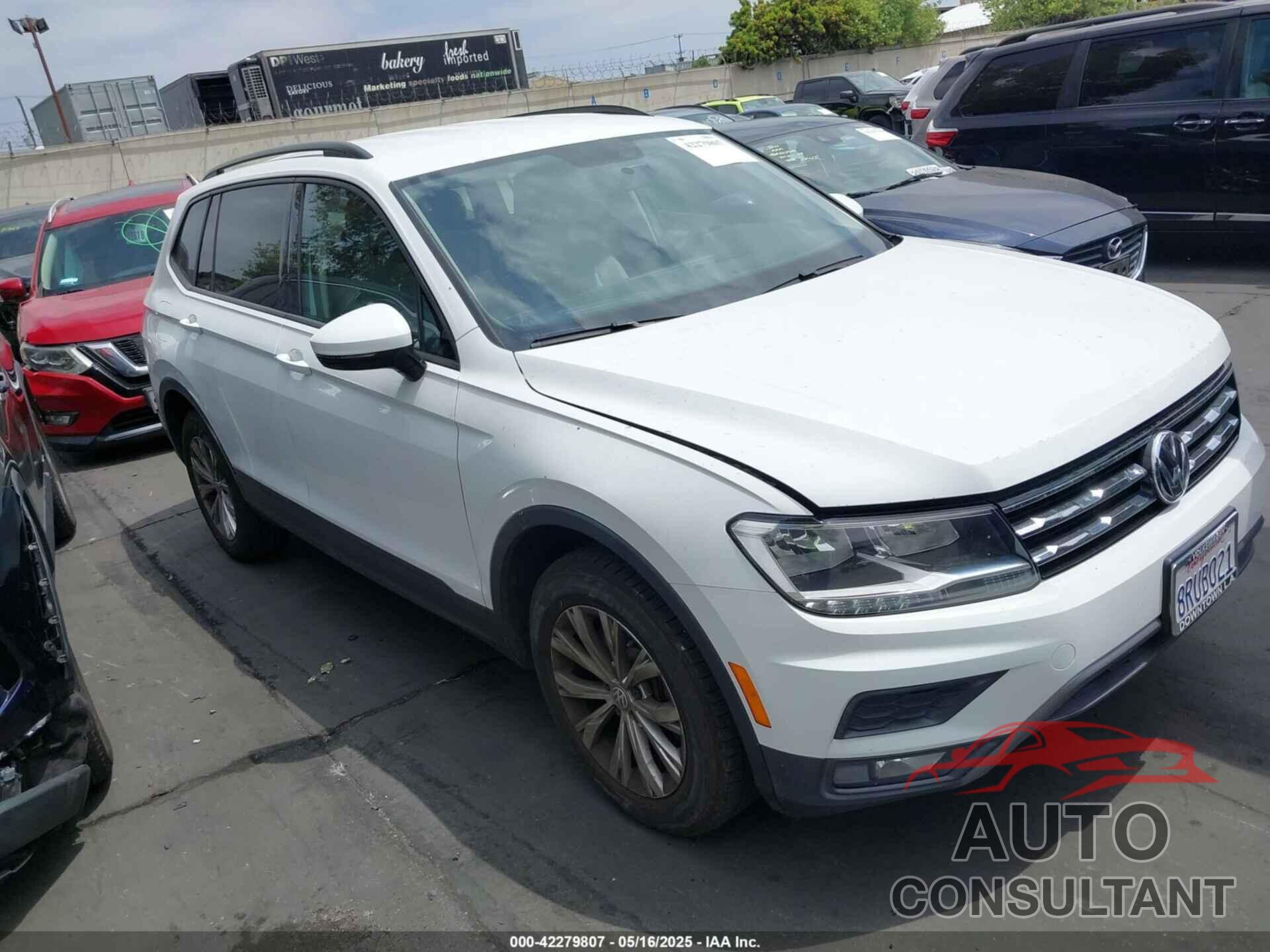 VOLKSWAGEN TIGUAN 2018 - 3VV1B7AX8JM032990