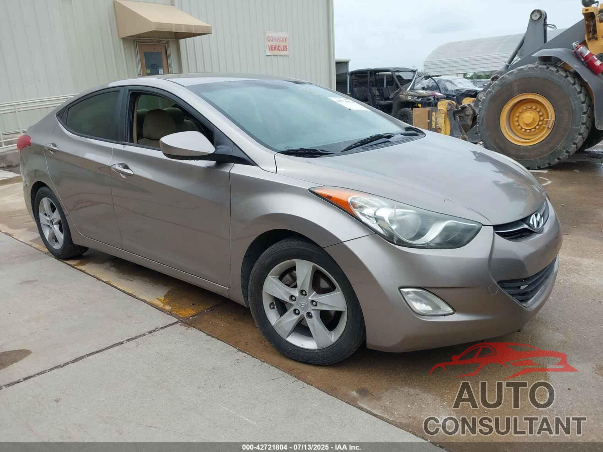 HYUNDAI ELANTRA 2012 - 5NPDH4AE6CH141240