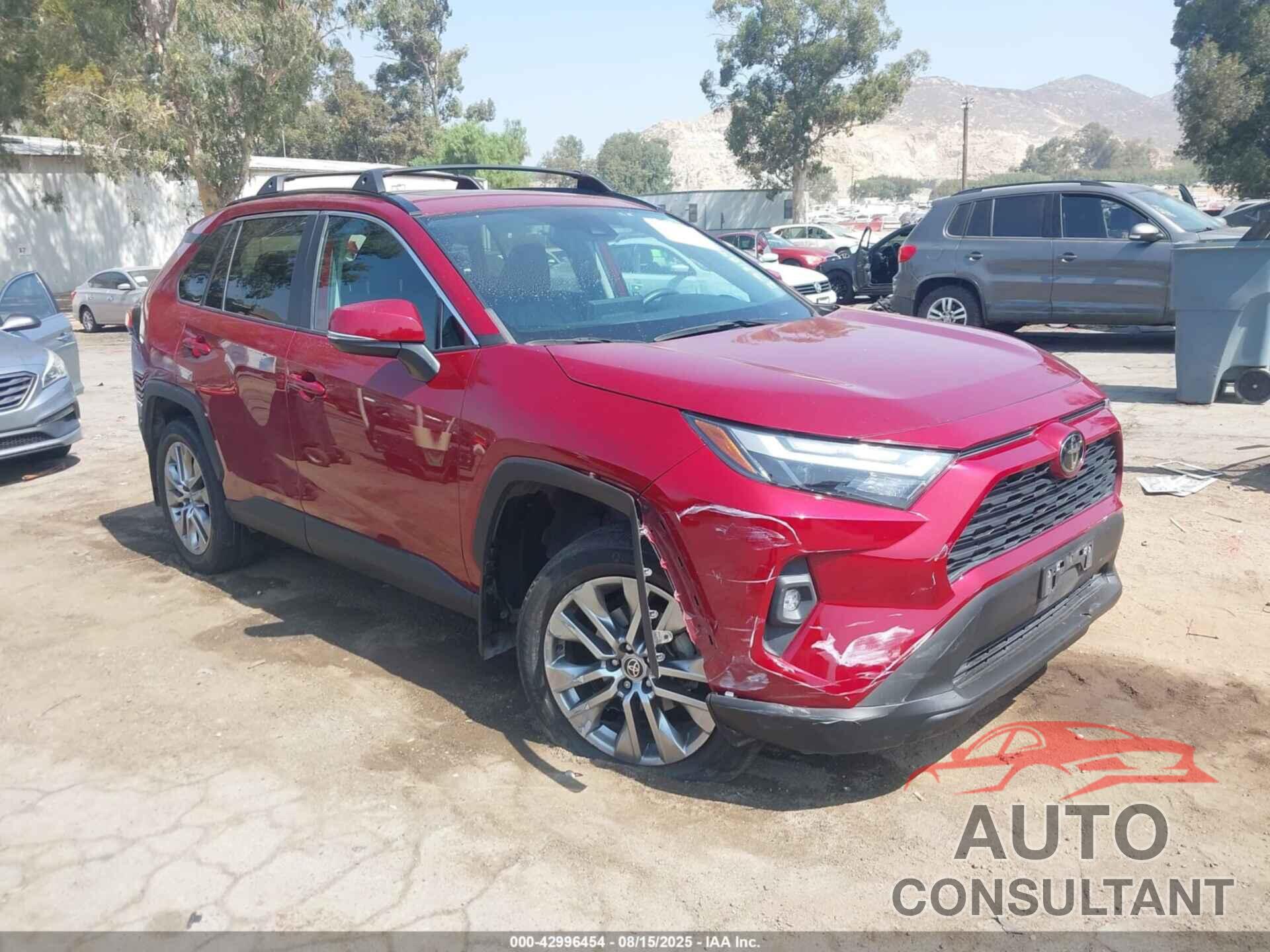 TOYOTA RAV4 2022 - 2T3C1RFV8NW233189
