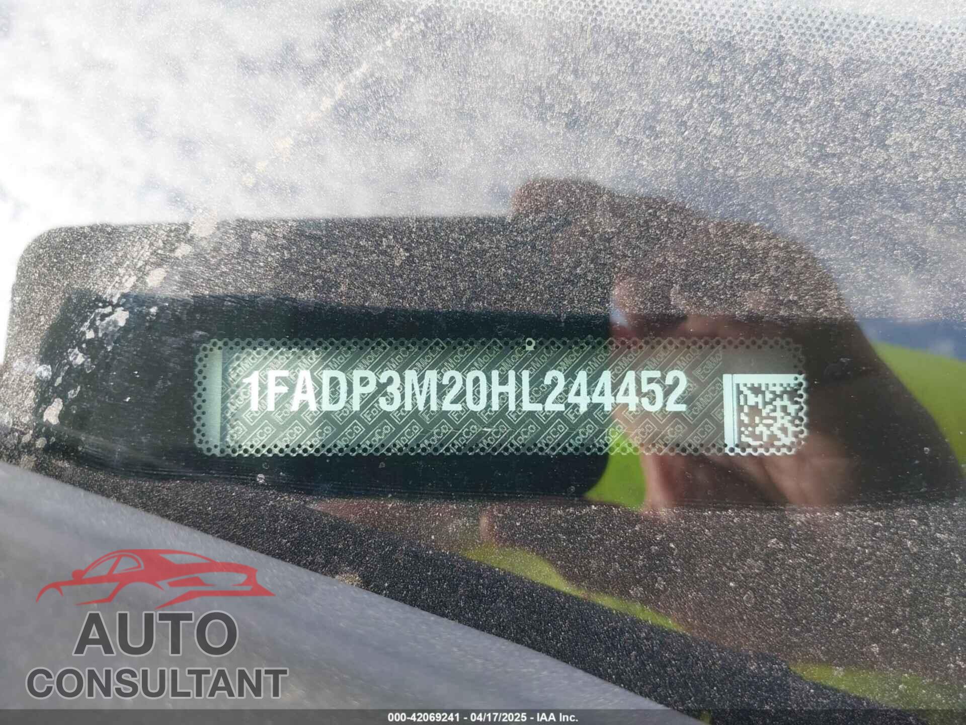FORD FOCUS 2017 - 1FADP3M20HL244452