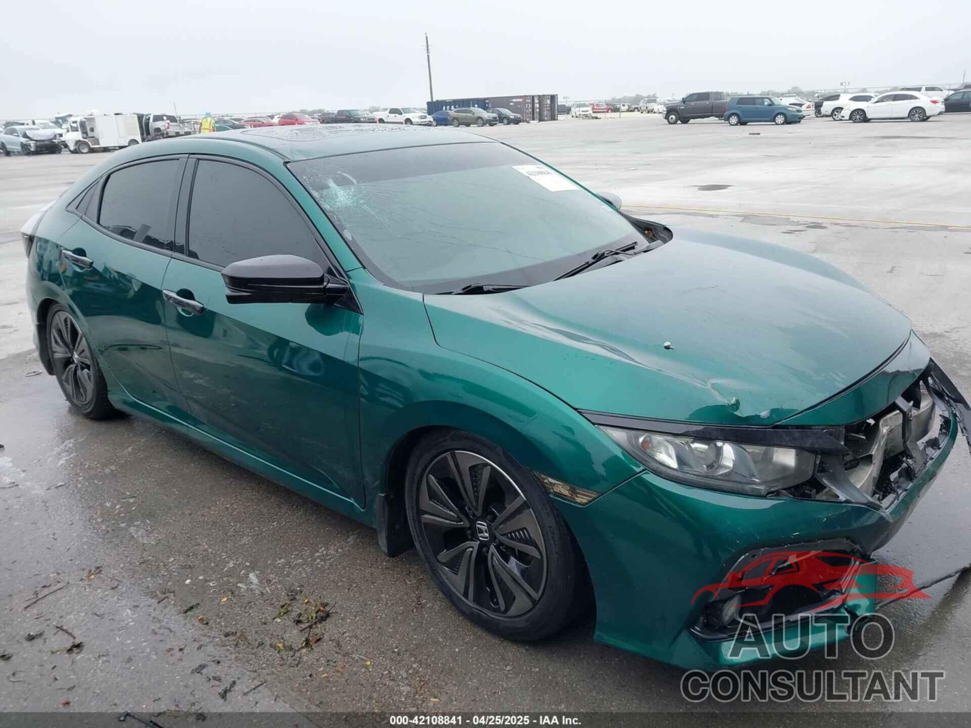 HONDA CIVIC 2018 - SHHFK7H50JU222178