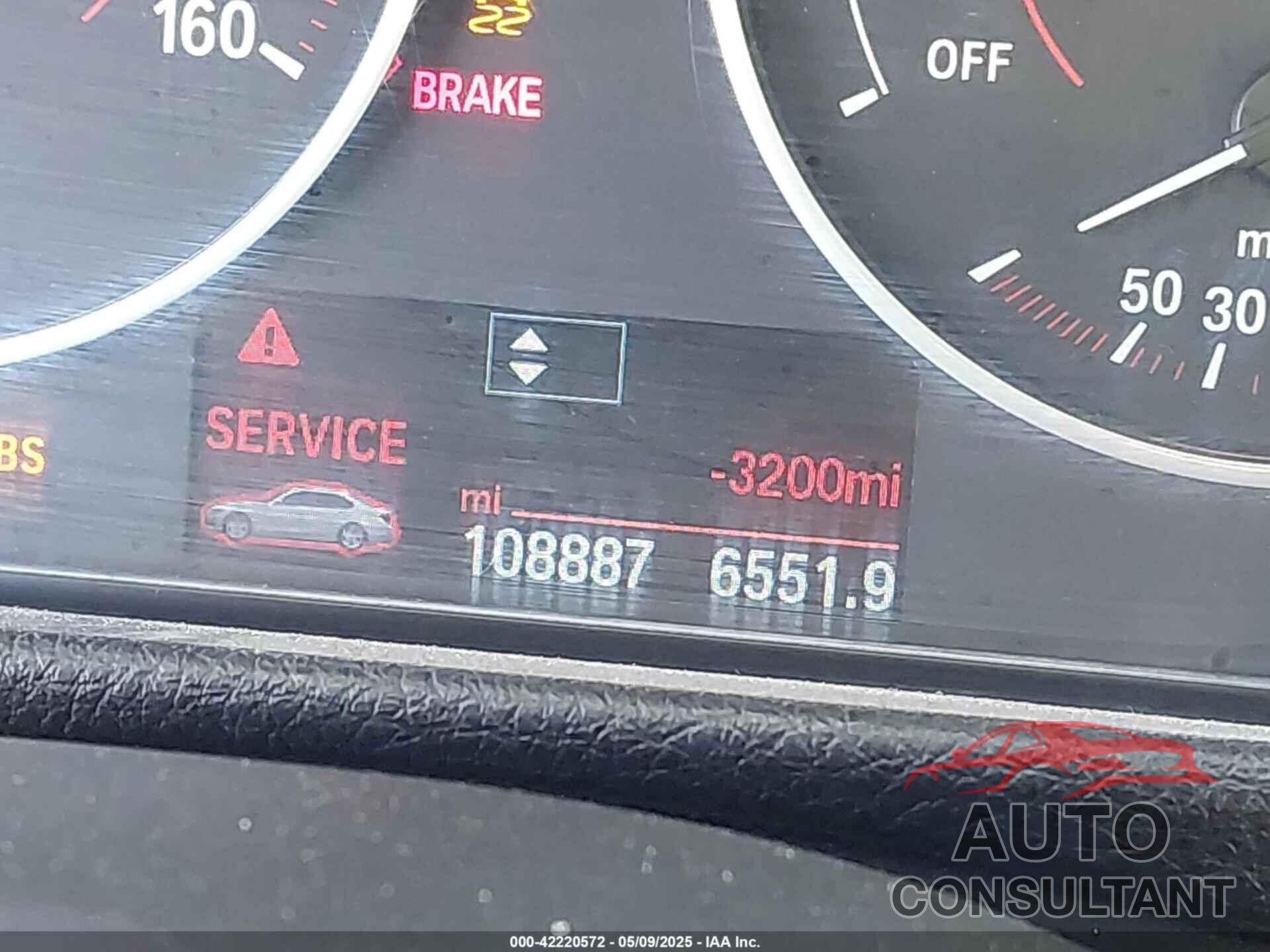 BMW 328I 2016 - WBA8E7C53GK415555