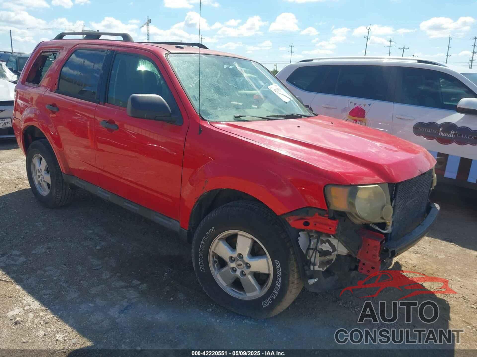 FORD ESCAPE 2009 - 1FMCU03GX9KA18609