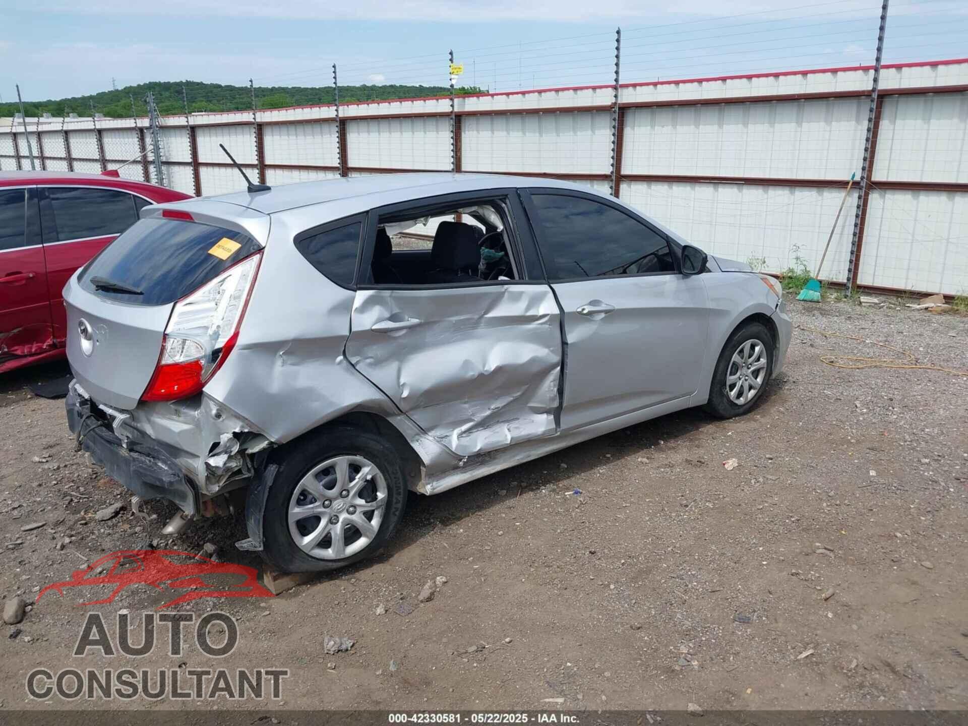 HYUNDAI ACCENT 2014 - KMHCT5AE4EU162995