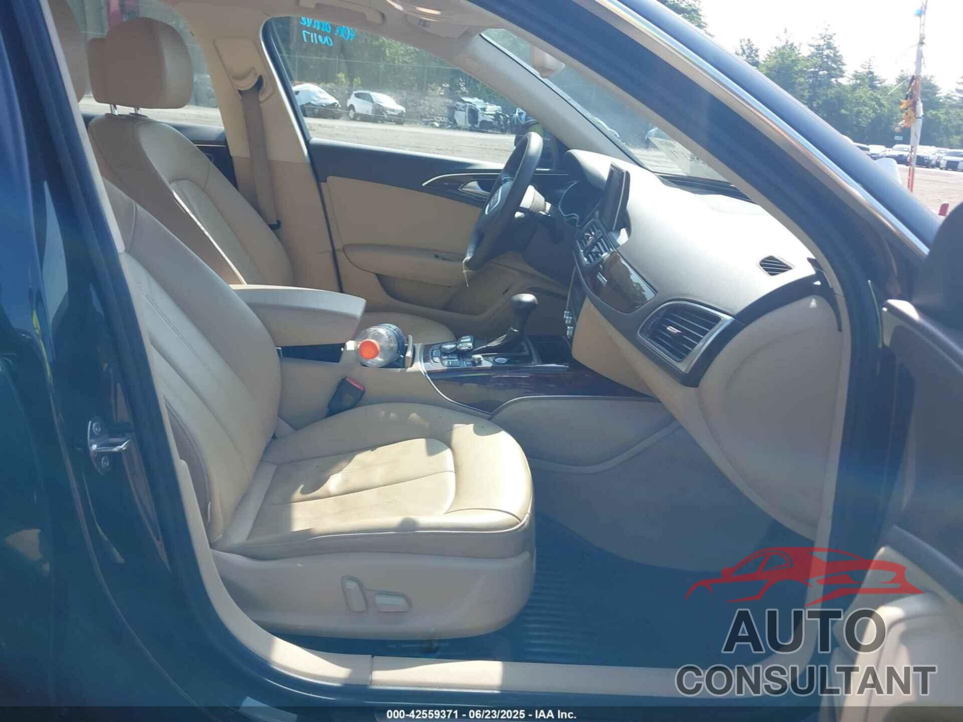 AUDI A6 2014 - WAUGFAFC8EN032769