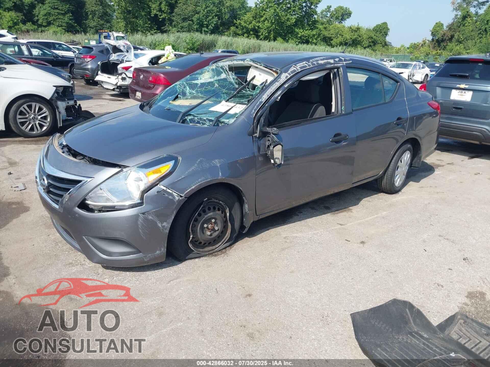NISSAN VERSA 2019 - 3N1CN7AP3KL879280