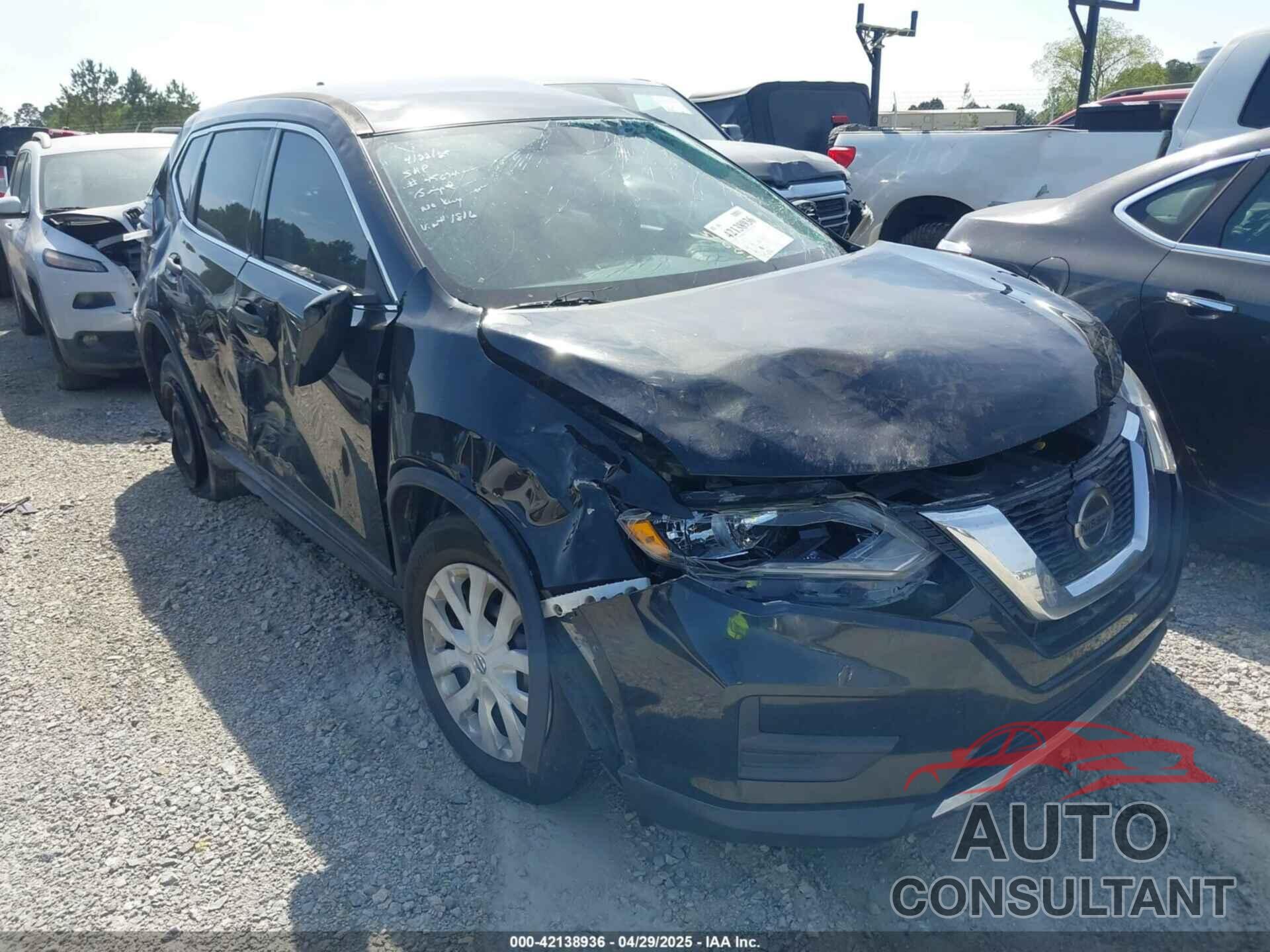 NISSAN ROGUE 2018 - 5N1AT2MT4JC761816
