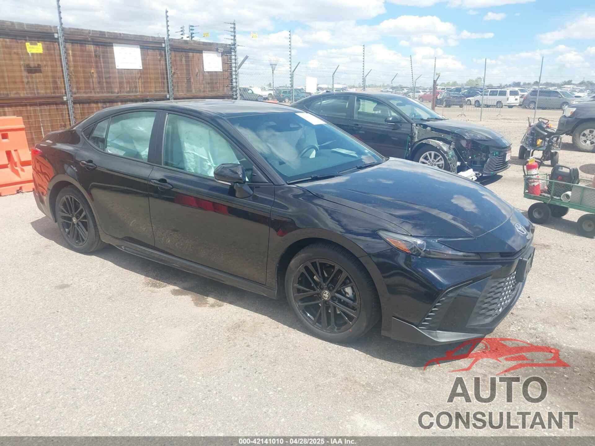 TOYOTA CAMRY 2025 - 4T1DAACK2SU099963