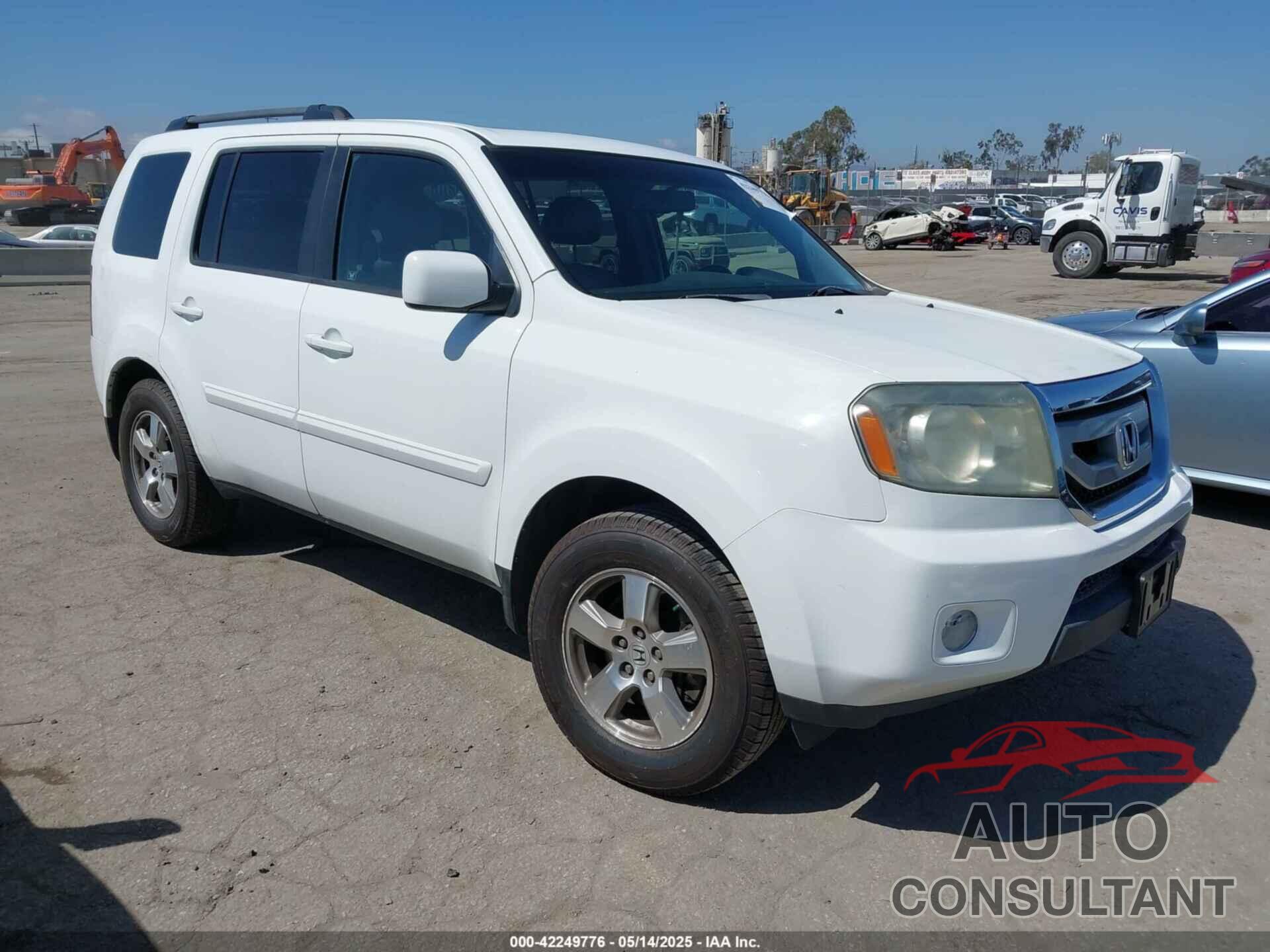 HONDA PILOT 2011 - 5FNYF3H57BB033570