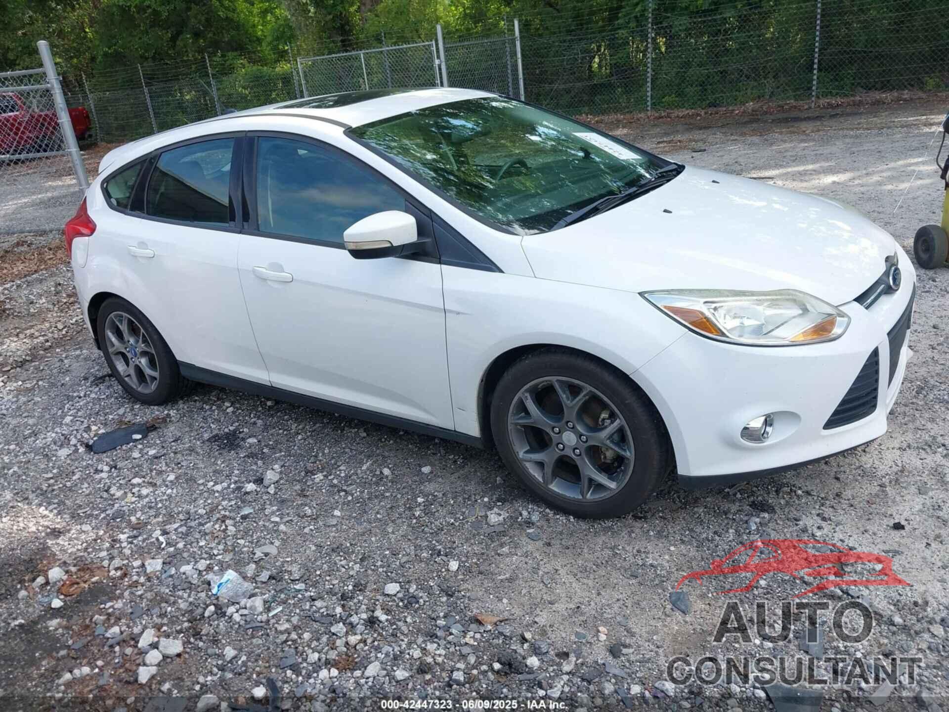 FORD FOCUS 2013 - 1FADP3K2XDL124882