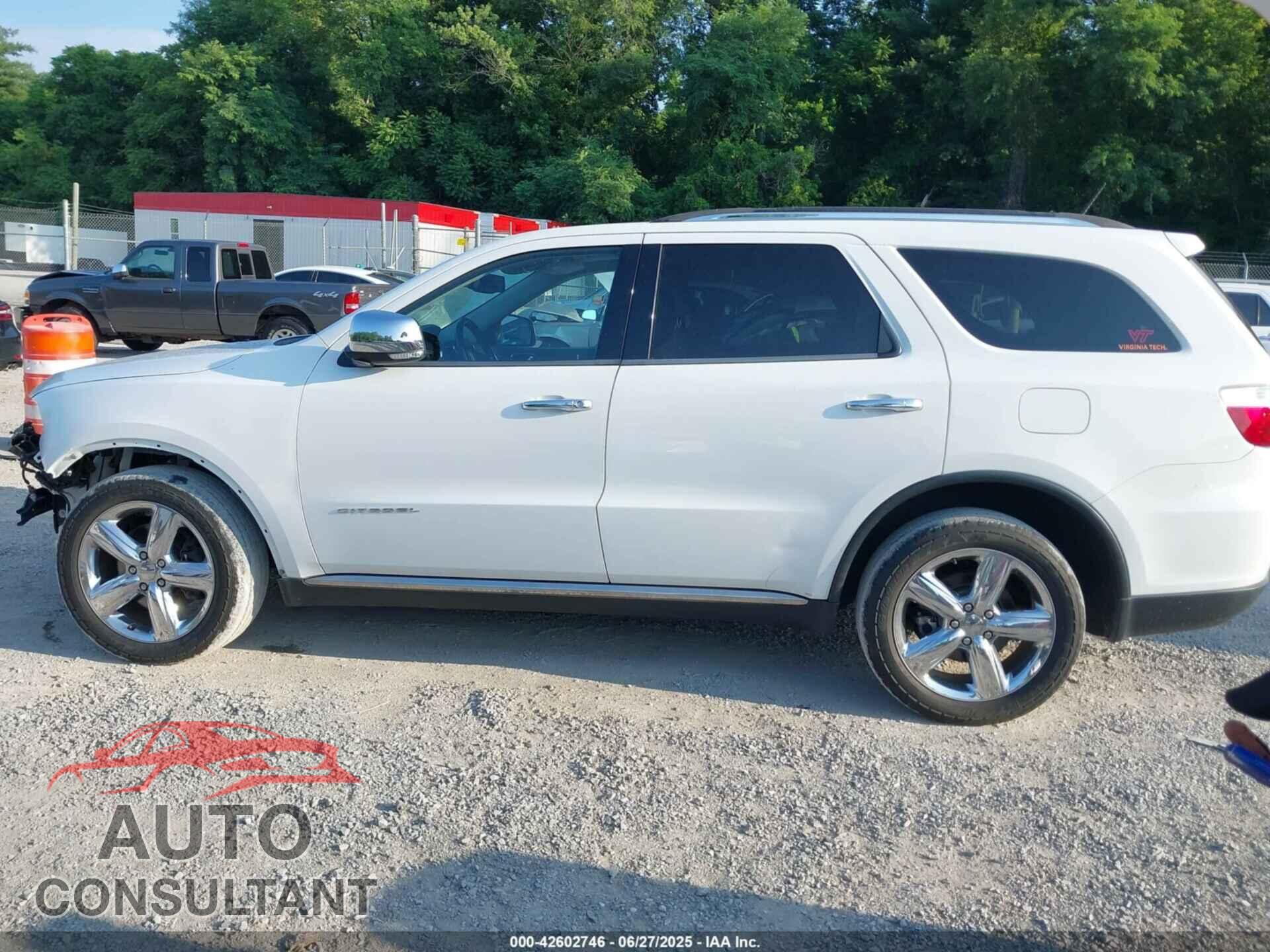 DODGE DURANGO 2013 - 1C4SDJET6DC652552