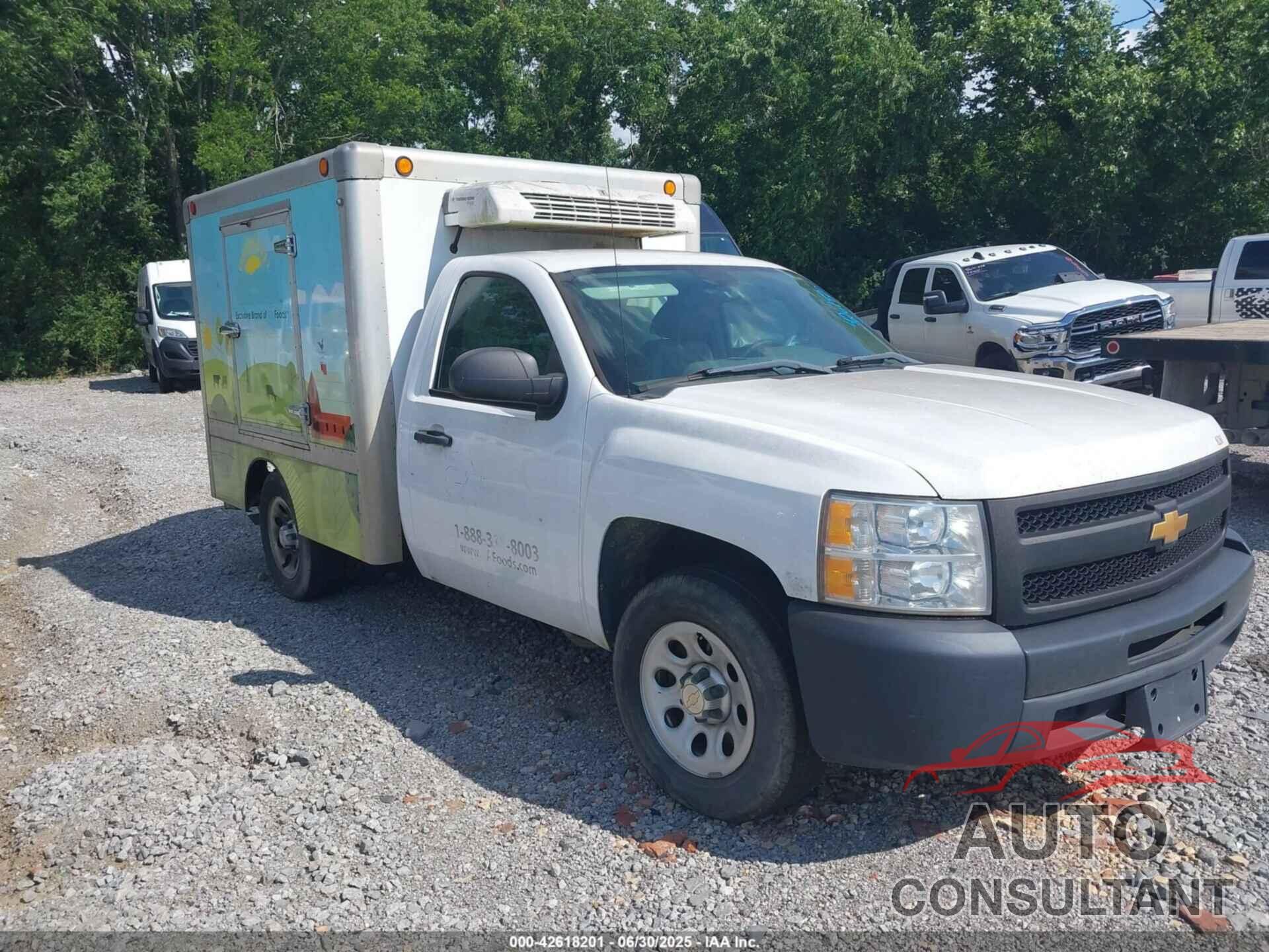 CHEVROLET SILVERADO 1500 2012 - 1GCNCPEX4CZ106138
