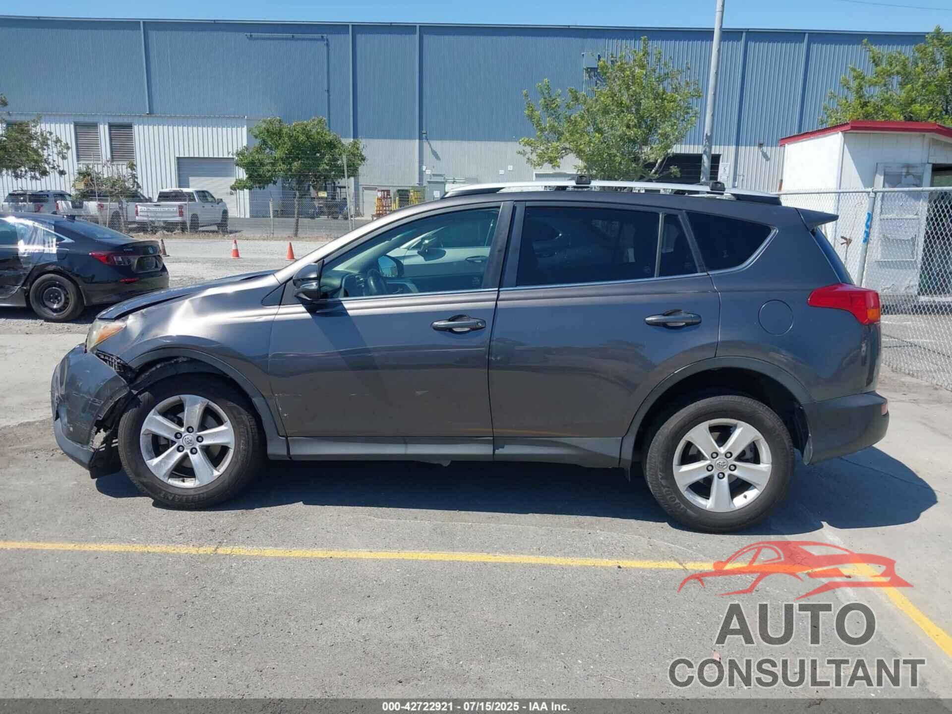 TOYOTA RAV4 2013 - JTMWFREV2D5004514