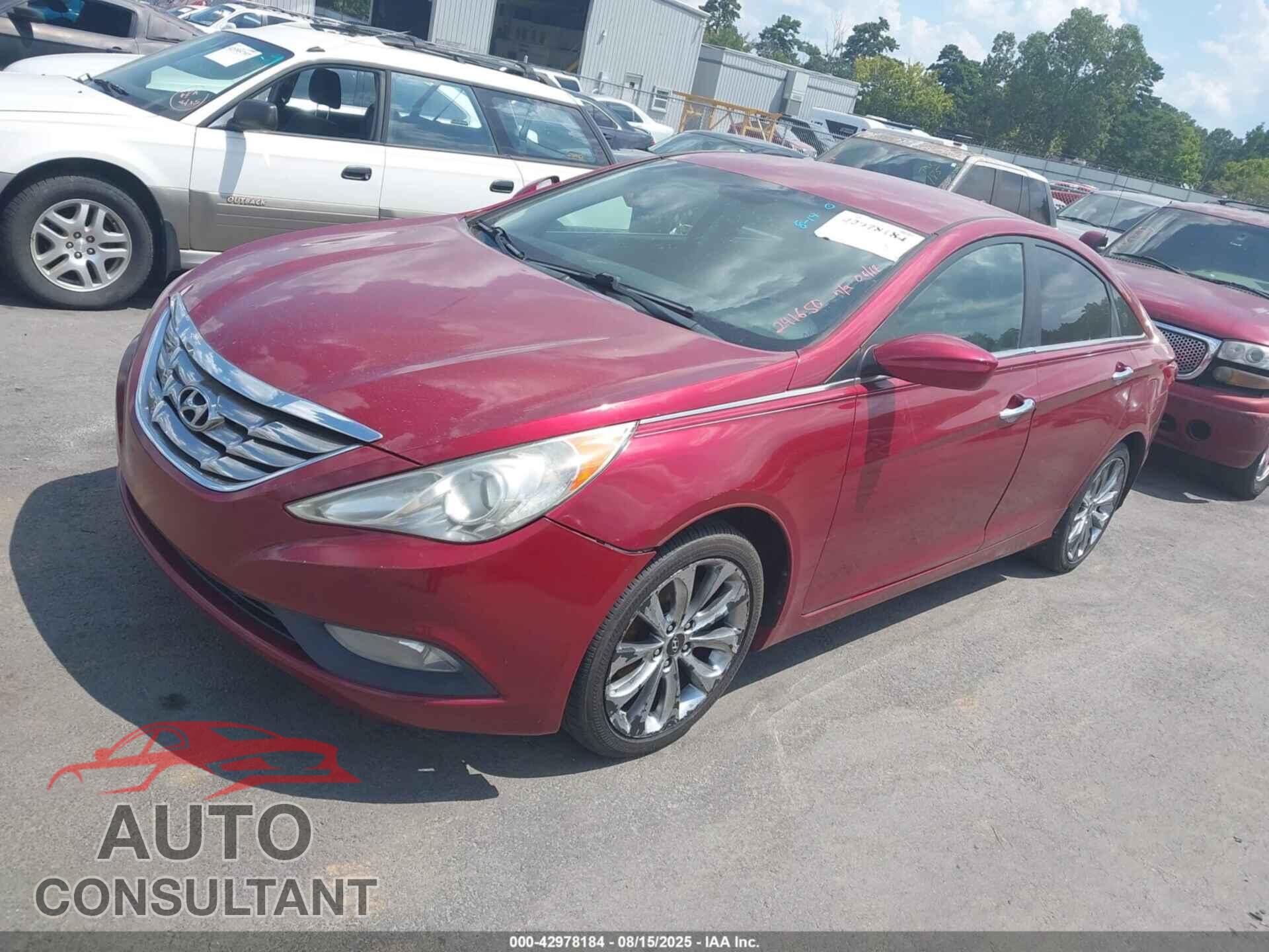 HYUNDAI SONATA 2011 - 5NPEC4AB0BH241650
