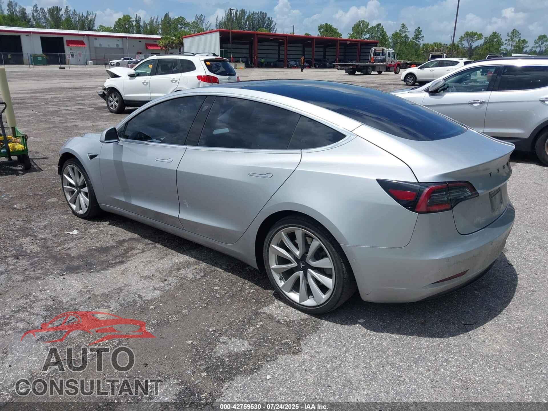 TESLA MODEL 3 2018 - 5YJ3E1EB7JF074825