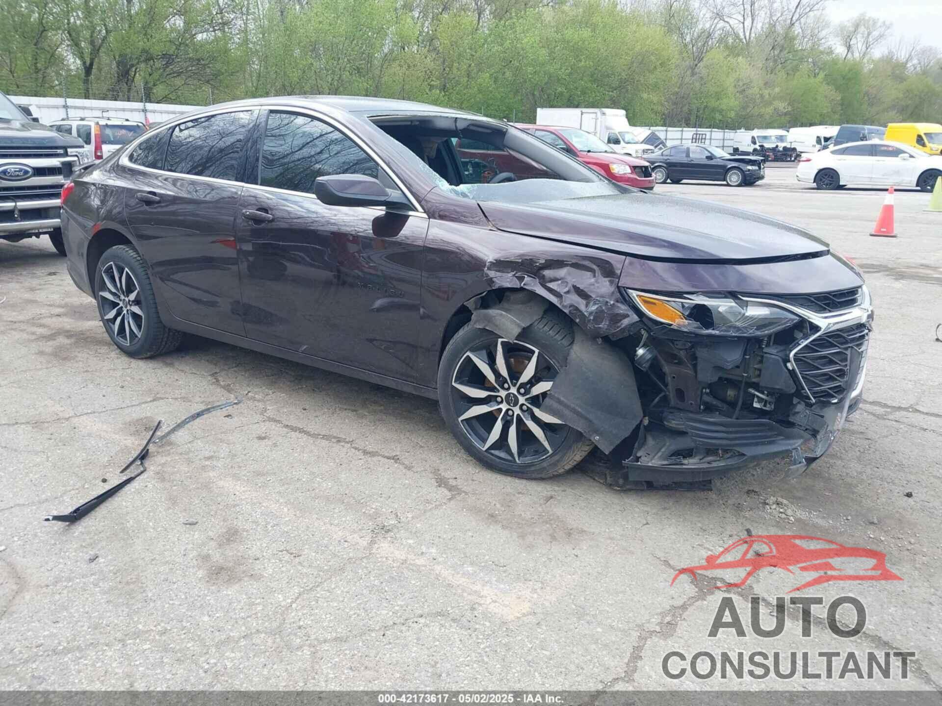 CHEVROLET MALIBU 2020 - 1G1ZG5ST4LF117503