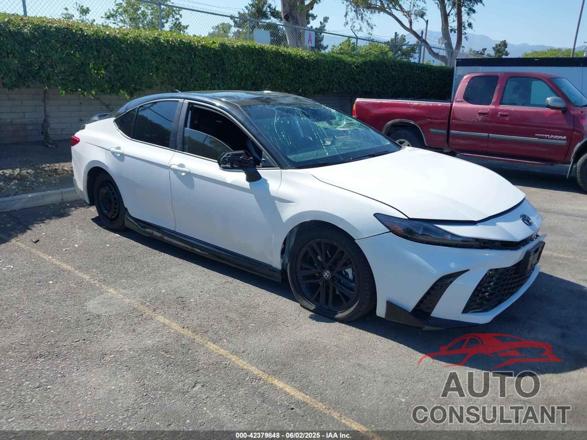 TOYOTA CAMRY 2025 - 4T1DAACK1SU563387