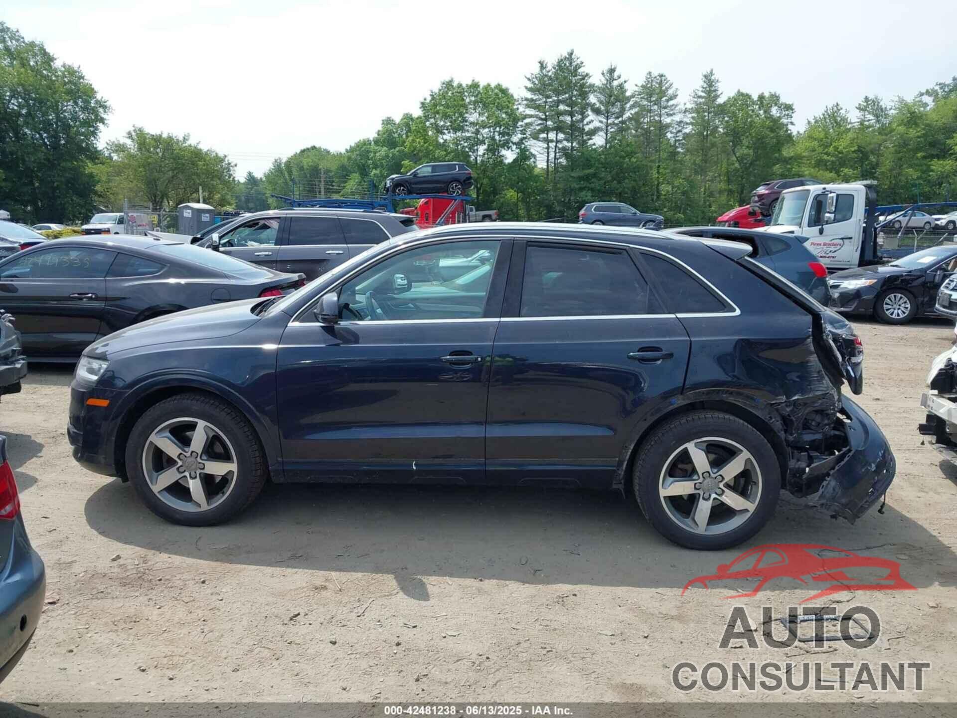 AUDI Q3 2015 - WA1EFCFS6FR004485