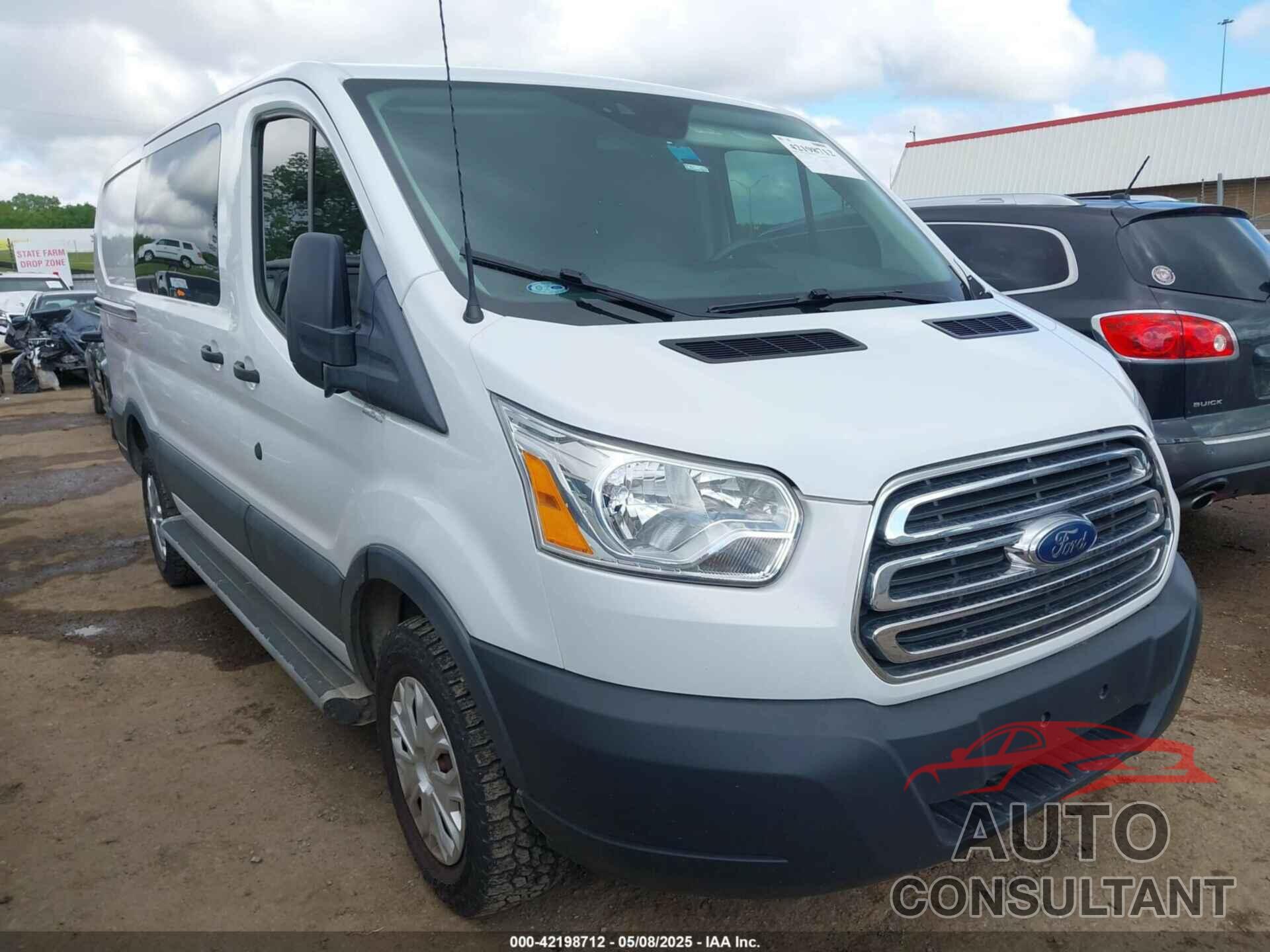 FORD TRANSIT-250 2018 - 1FTYR1YM9JKA98828