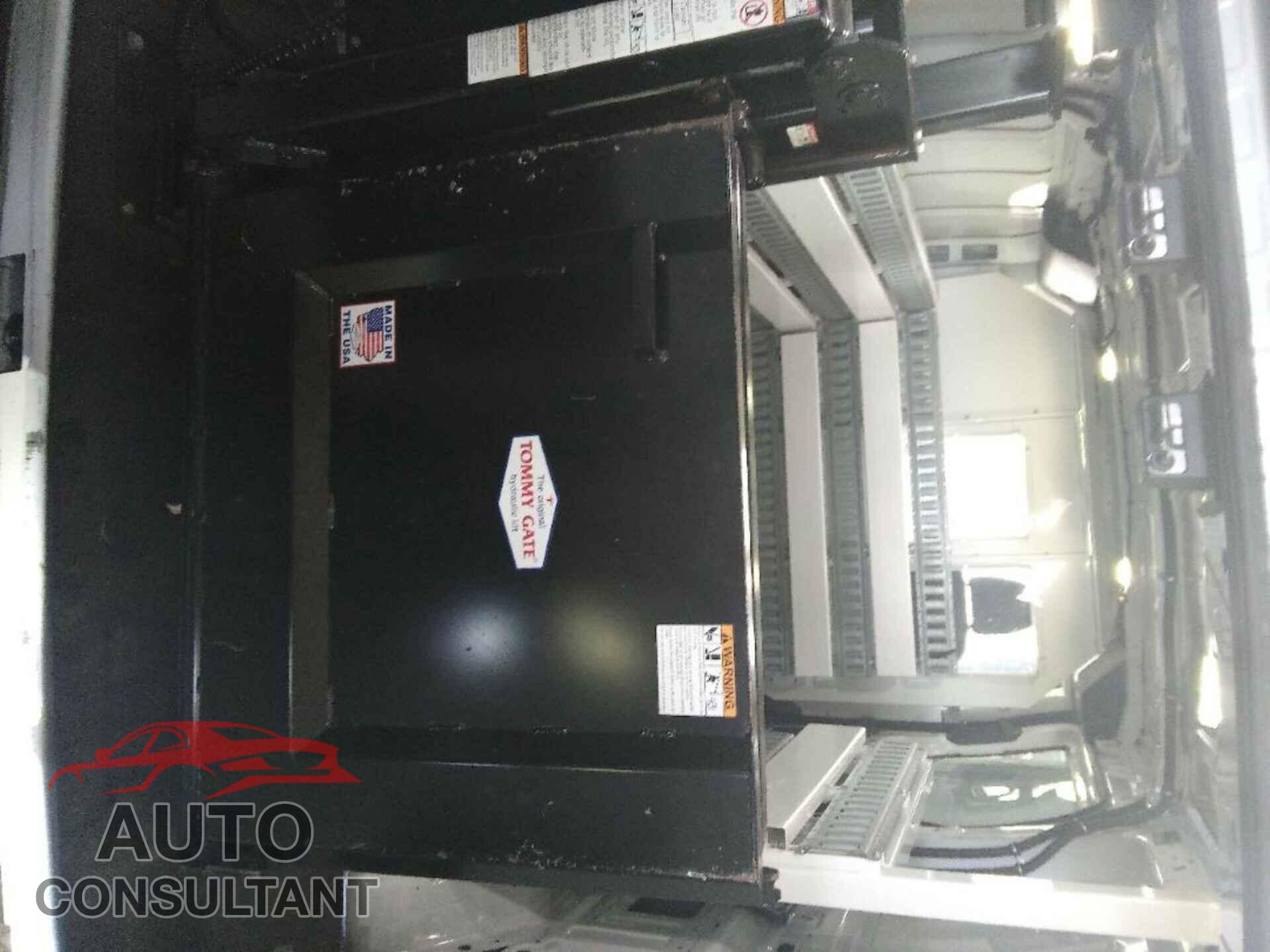 FORD TRANSIT 2017 - 1FTYE1YM2HKB18892