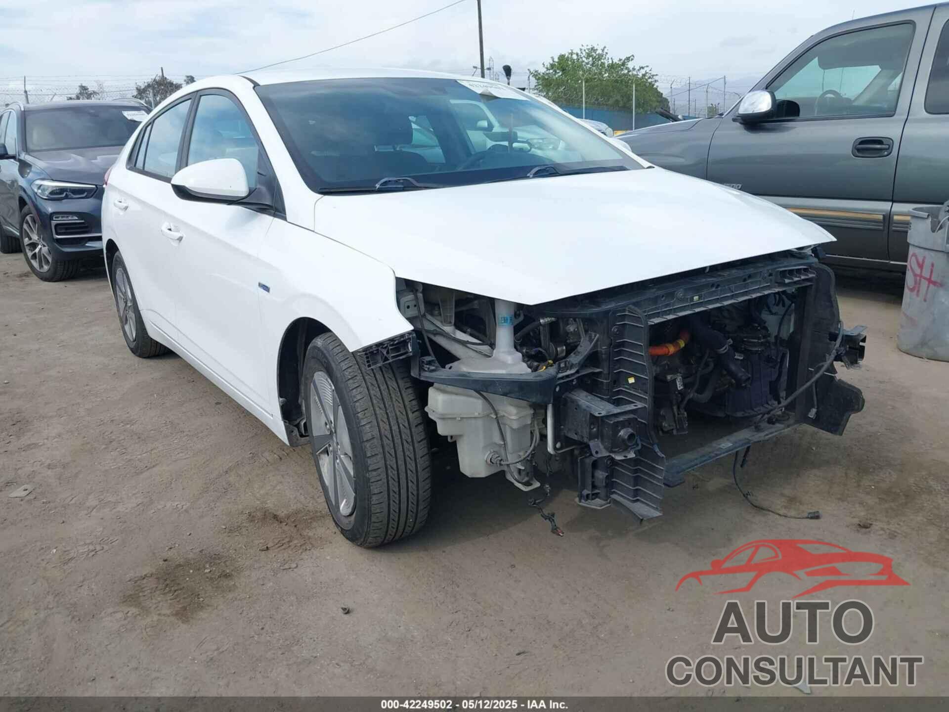 HYUNDAI IONIQ HYBRID 2019 - KMHC65LC3KU179902