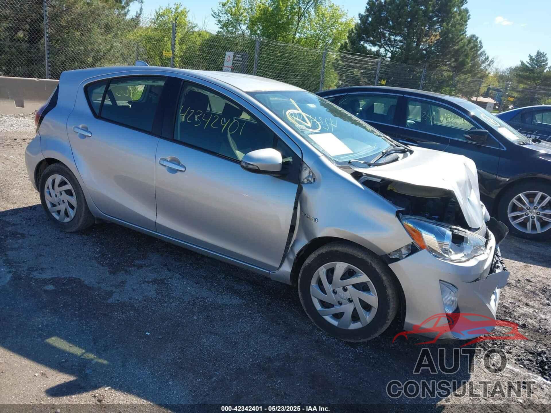 TOYOTA PRIUS C 2015 - JTDKDTB36F1586860